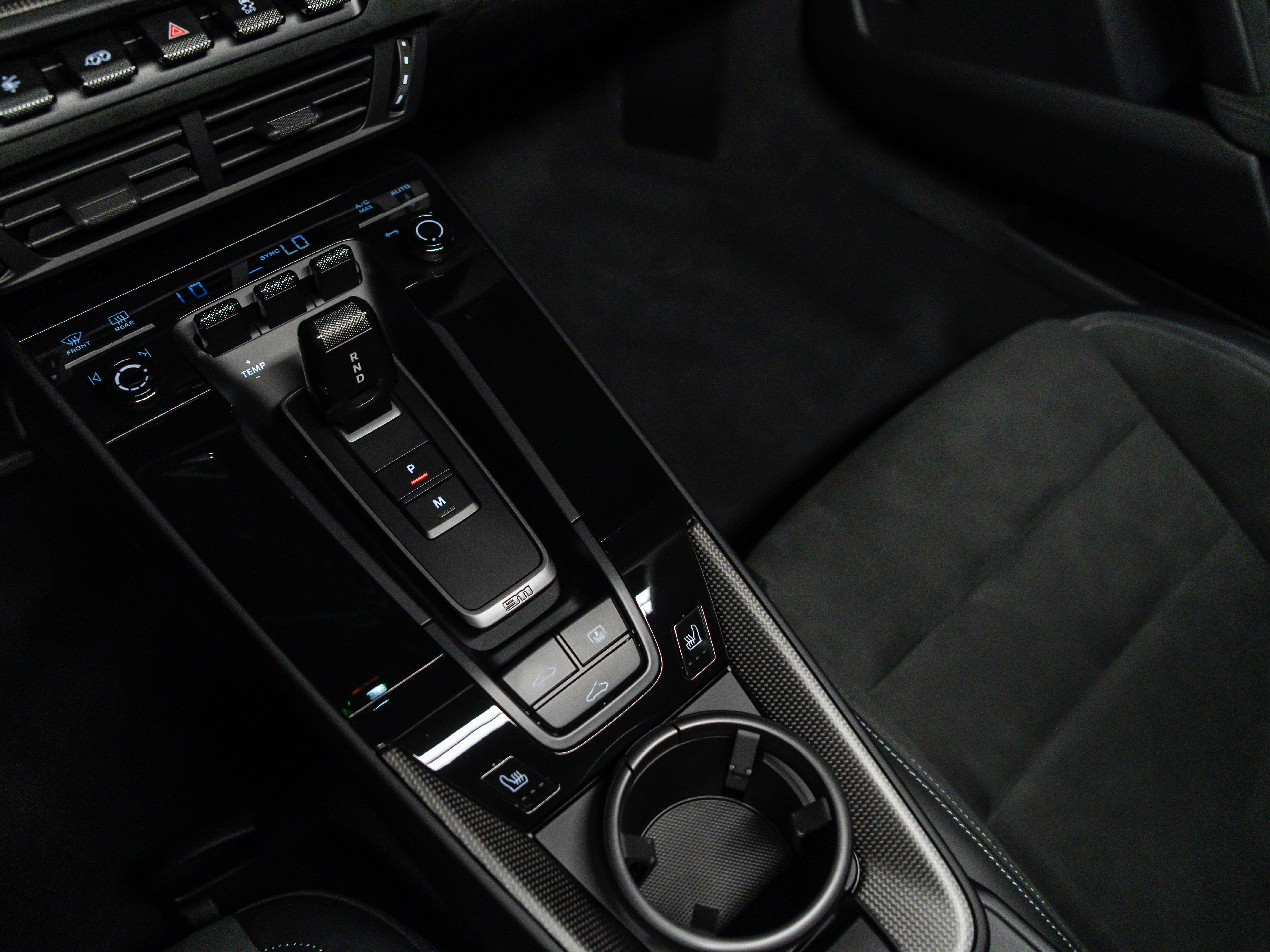 2026 Porsche 911 Carrera 4 GTS