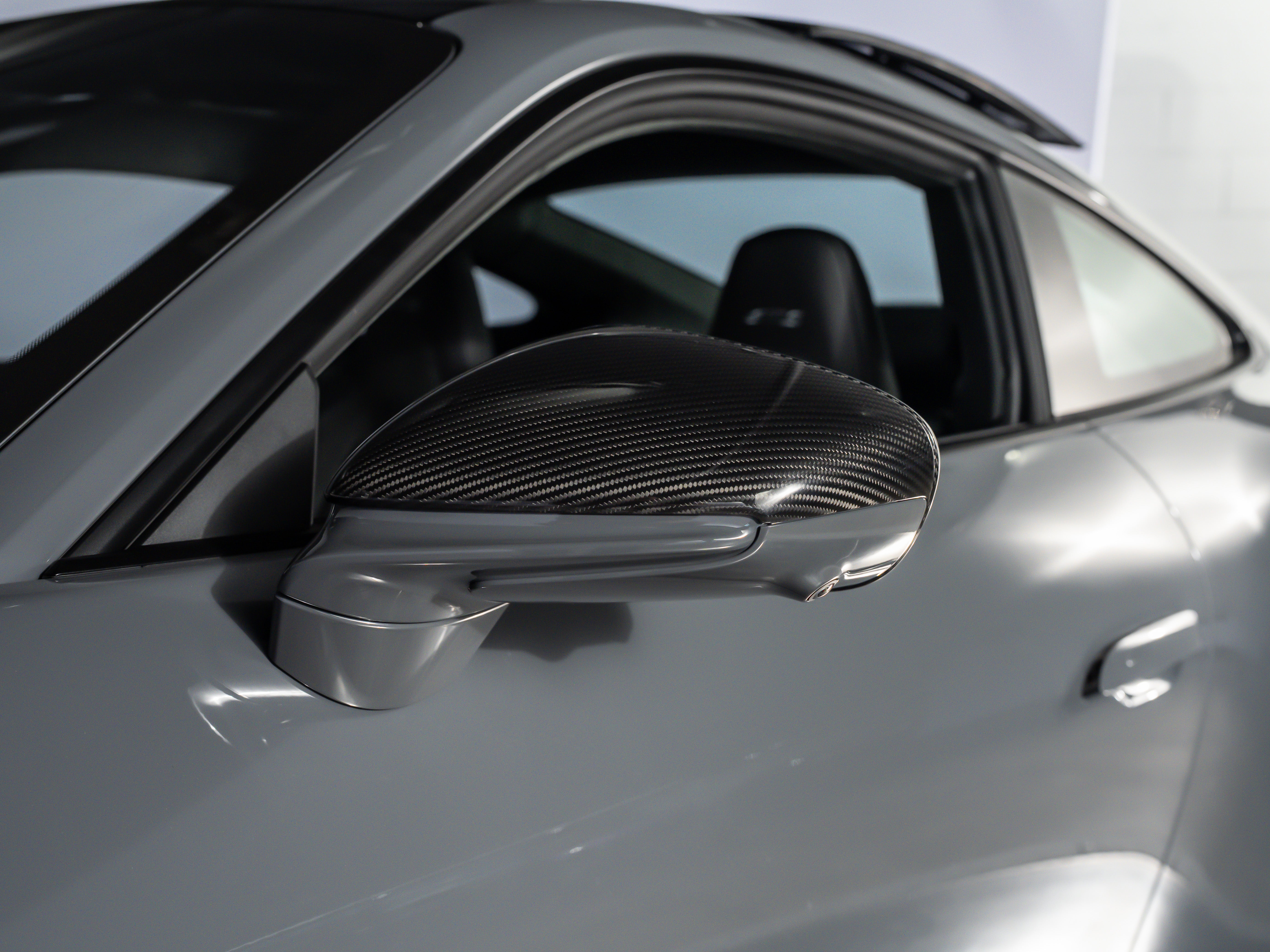 2026 Porsche 911 Carrera 4 GTS