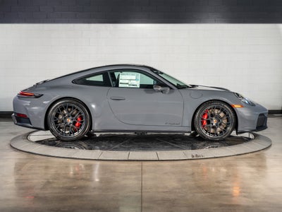 2026 Porsche 911 Carrera 4 GTS