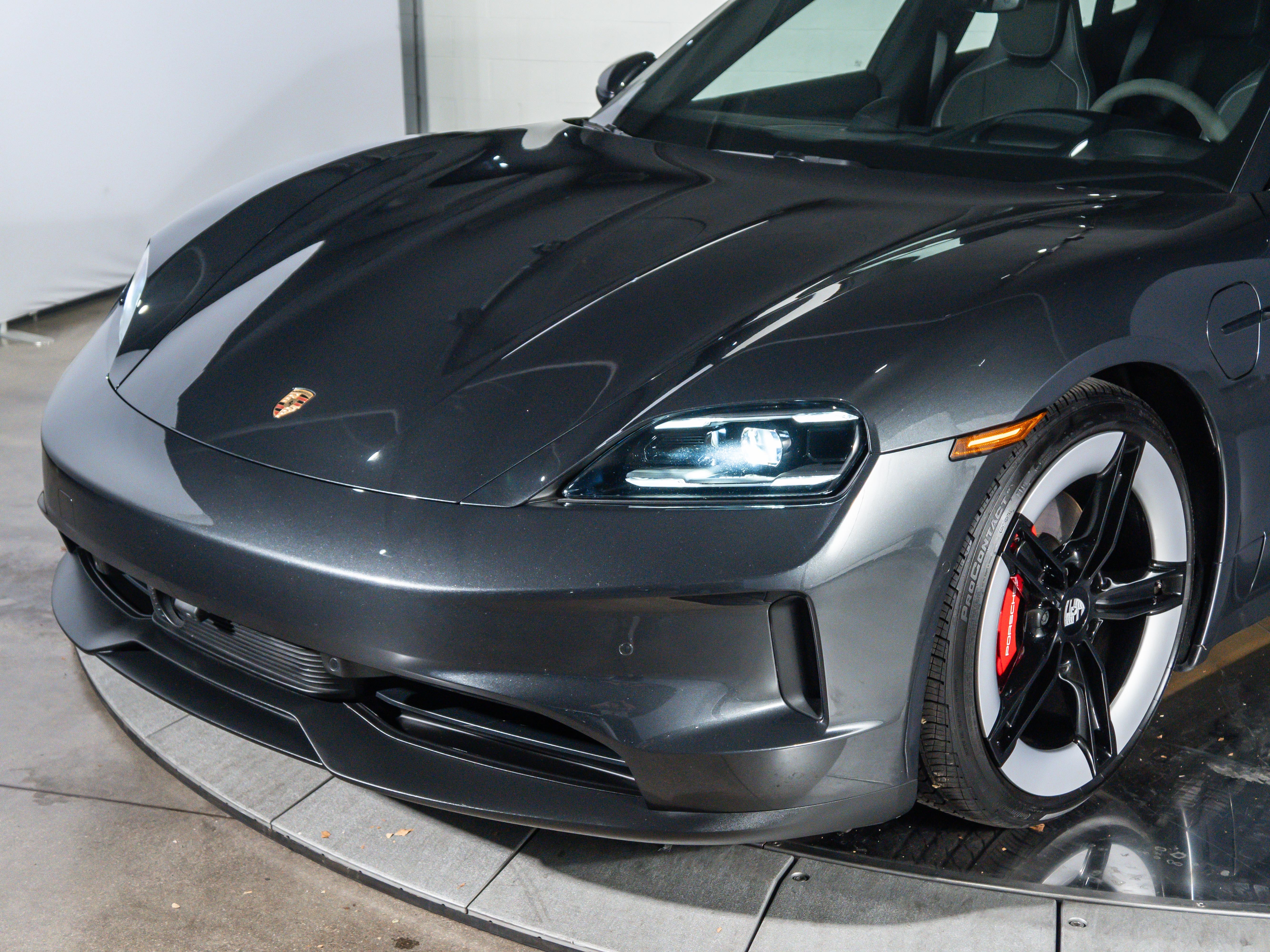 2025 Porsche Taycan 4S