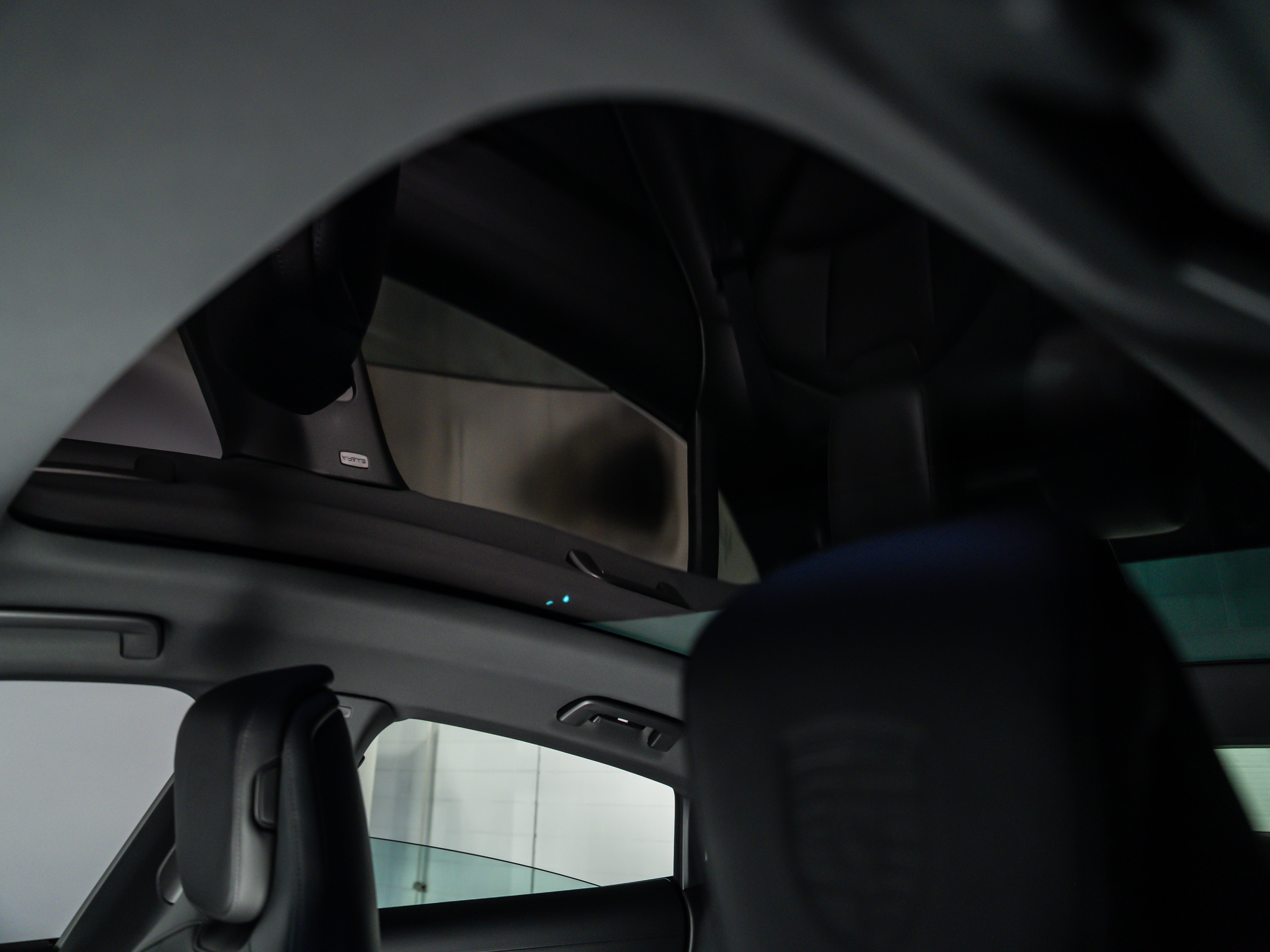 2026 Porsche Taycan 4S Black Edition