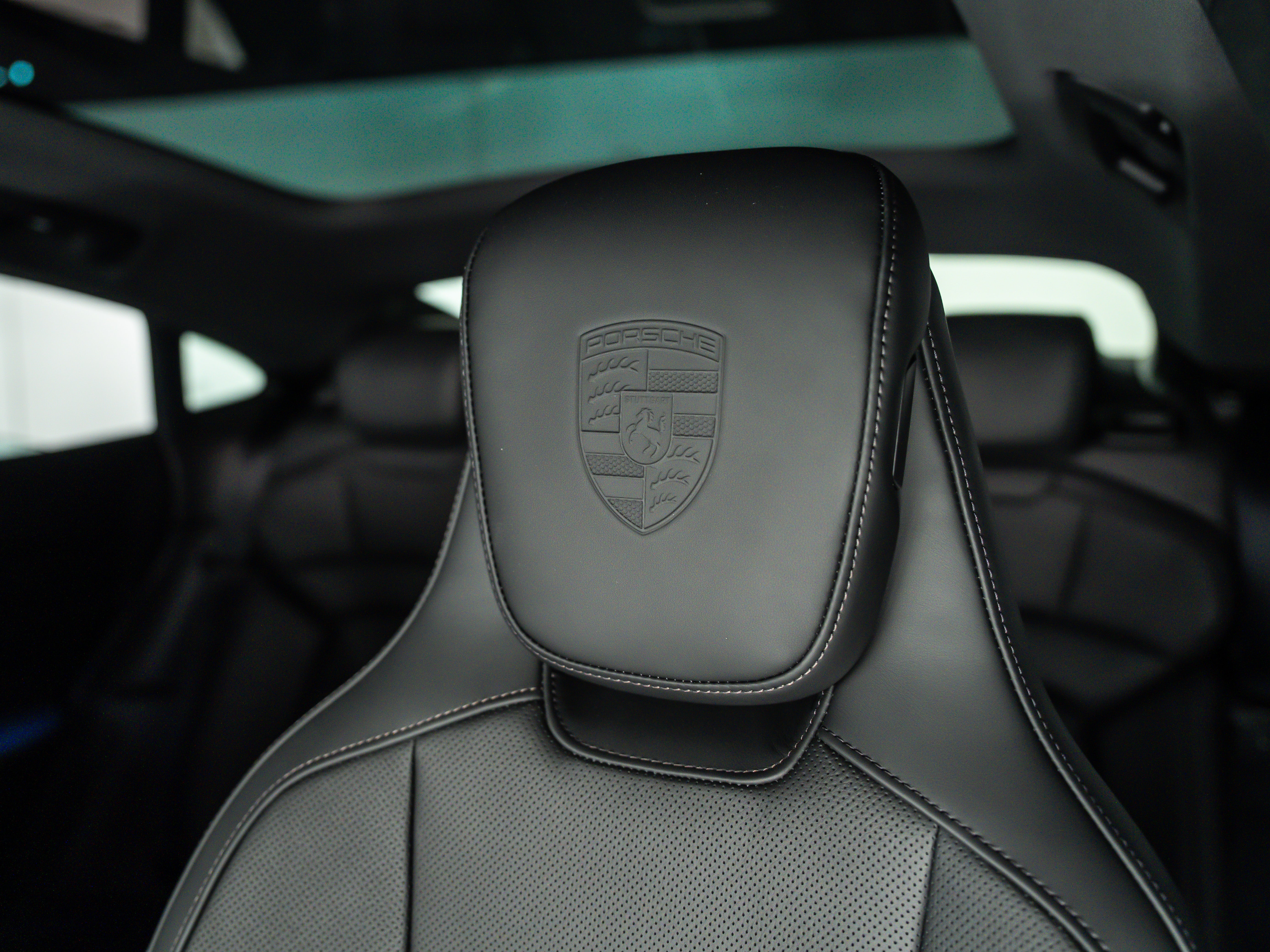 2026 Porsche Taycan 4S Black Edition