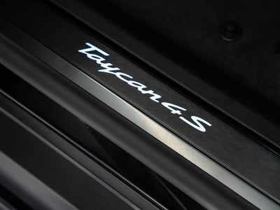 2026 Porsche Taycan 4S Black Edition