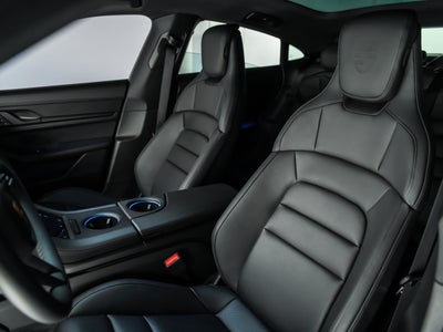 2026 Porsche Taycan 4S Black Edition