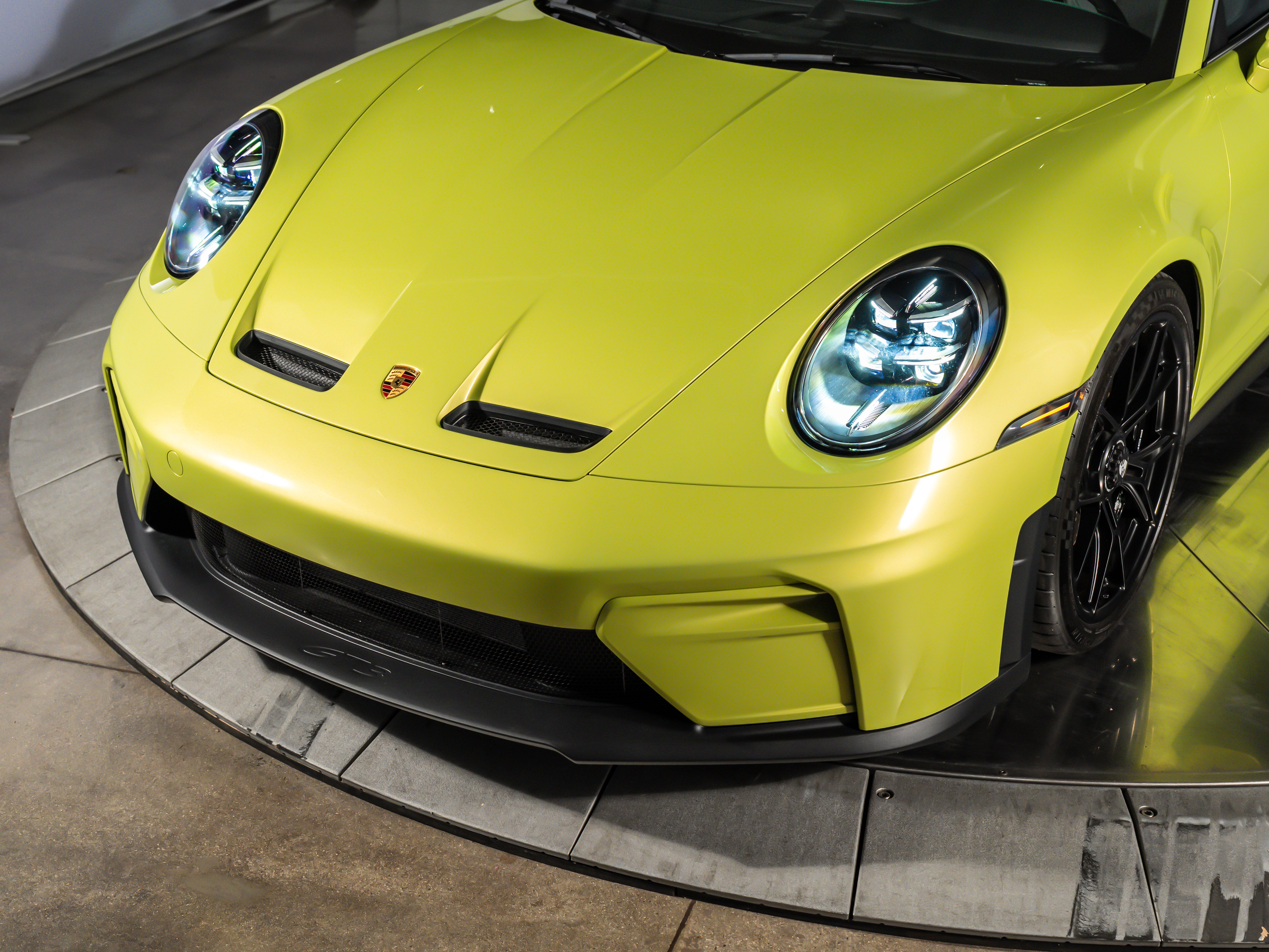 2026 Porsche 911 GT3 w/Touring Package