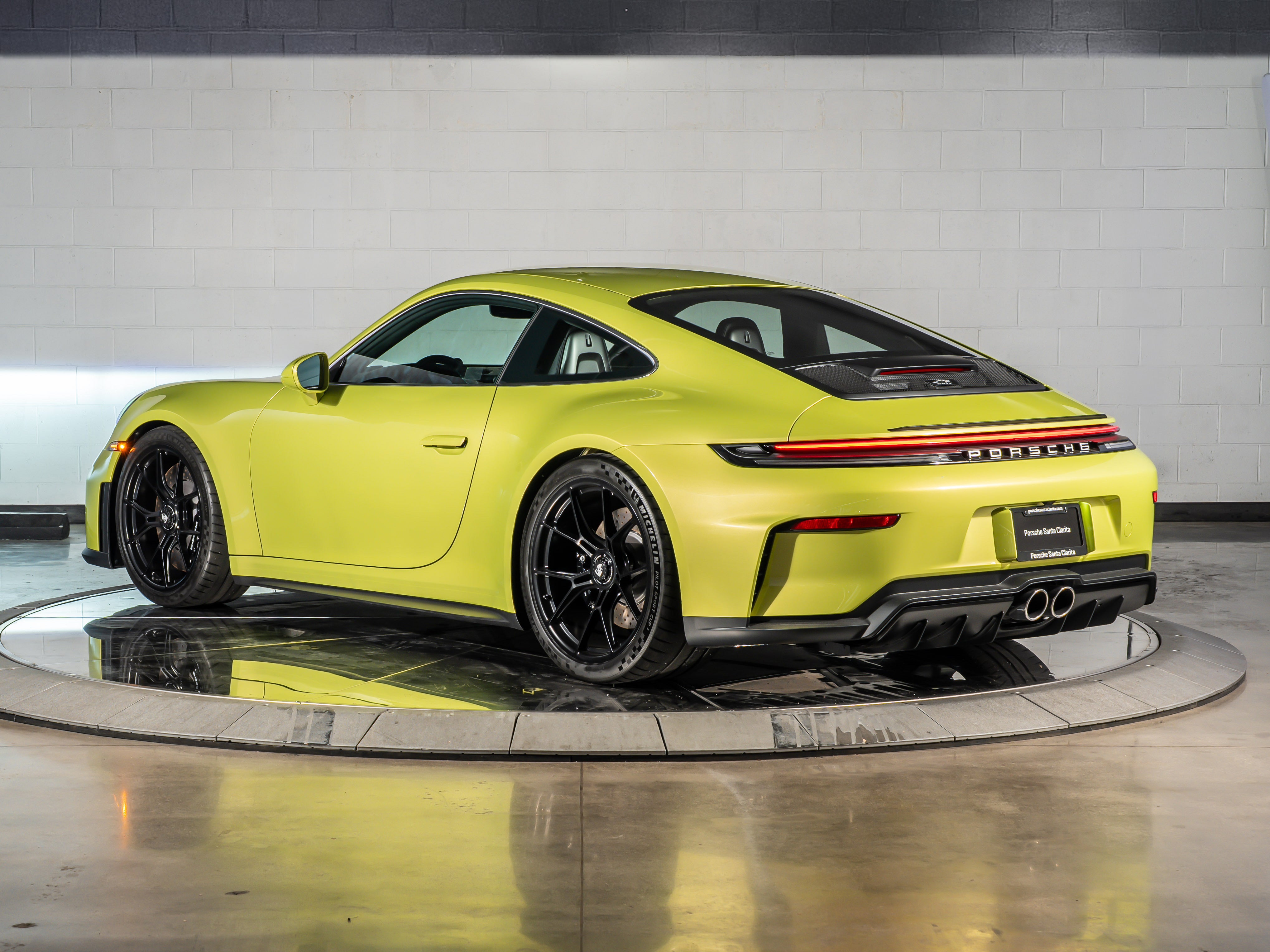 2026 Porsche 911 GT3 w/Touring Package