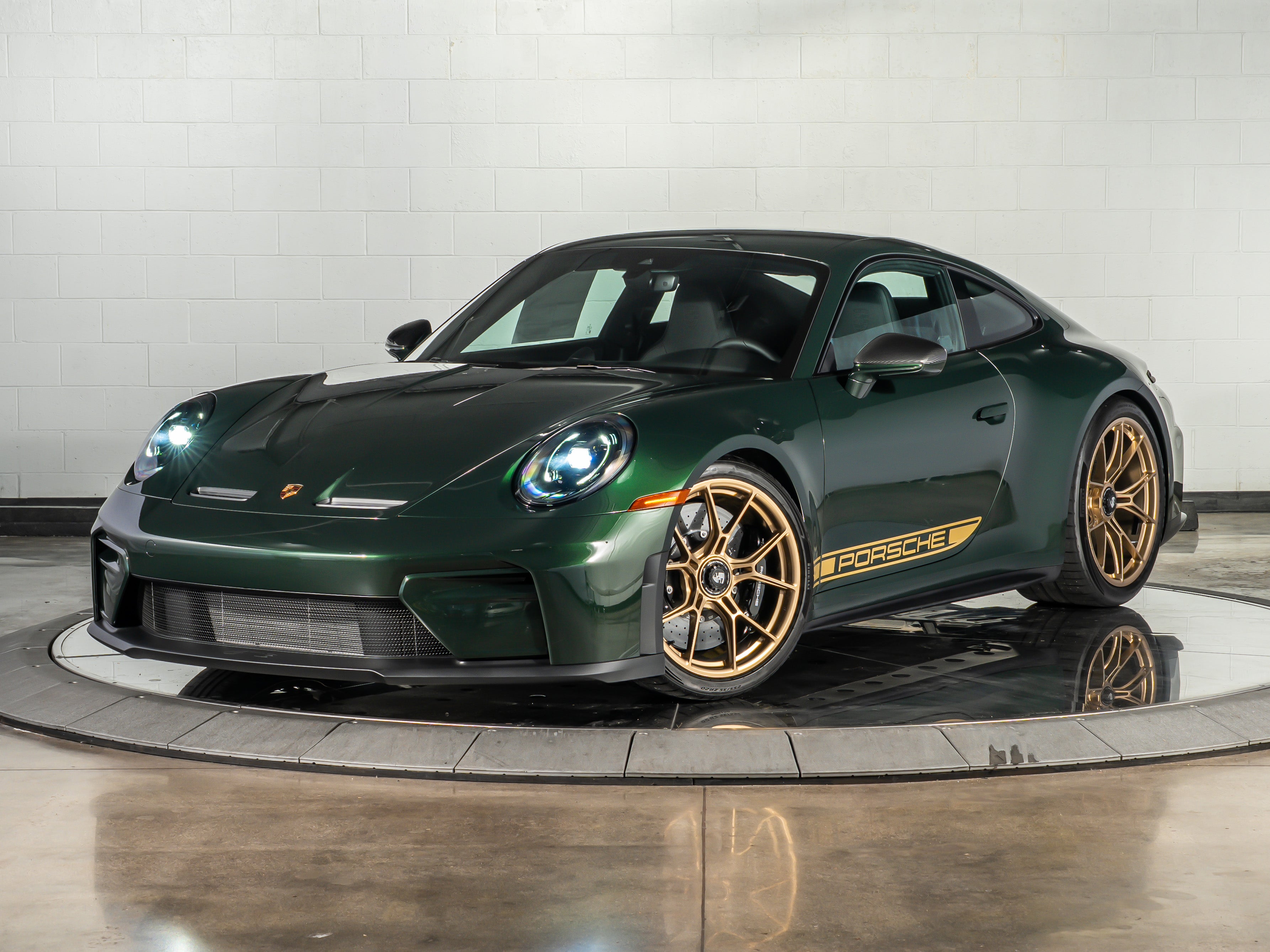2026 Porsche 911 GT3 w/Touring Package