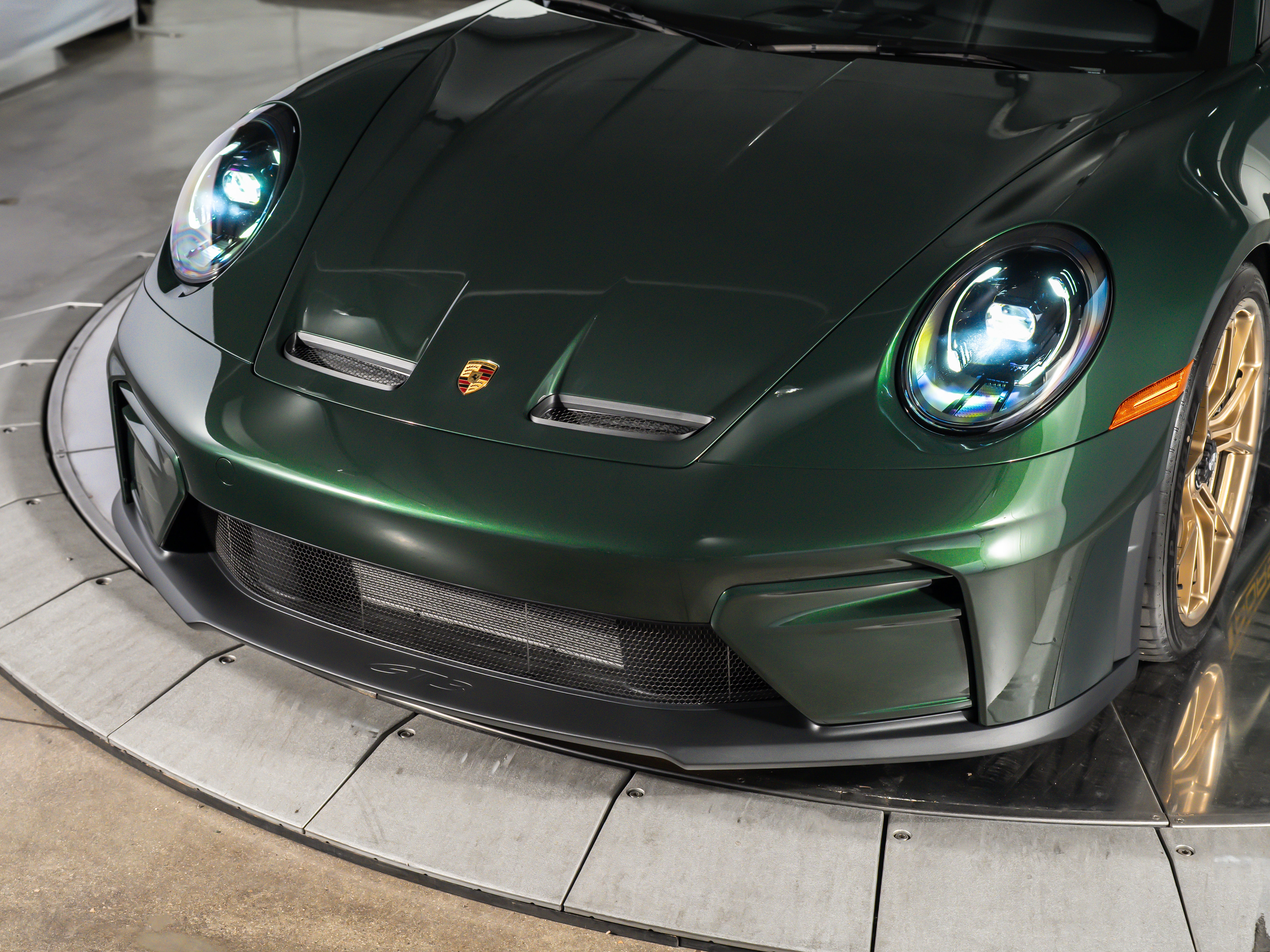 2026 Porsche 911 GT3 w/Touring Package