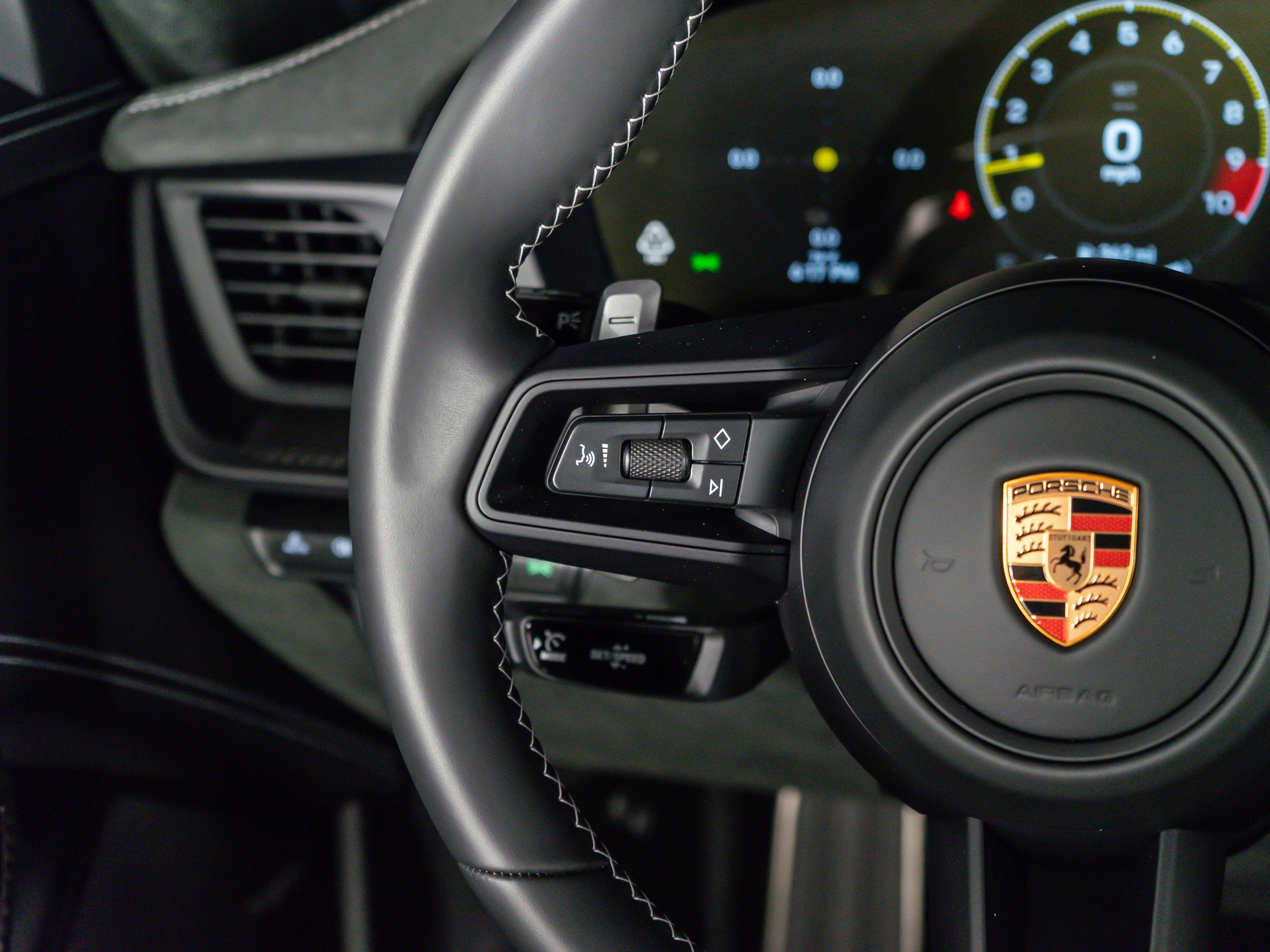 2026 Porsche 911 GT3 w/Touring Package