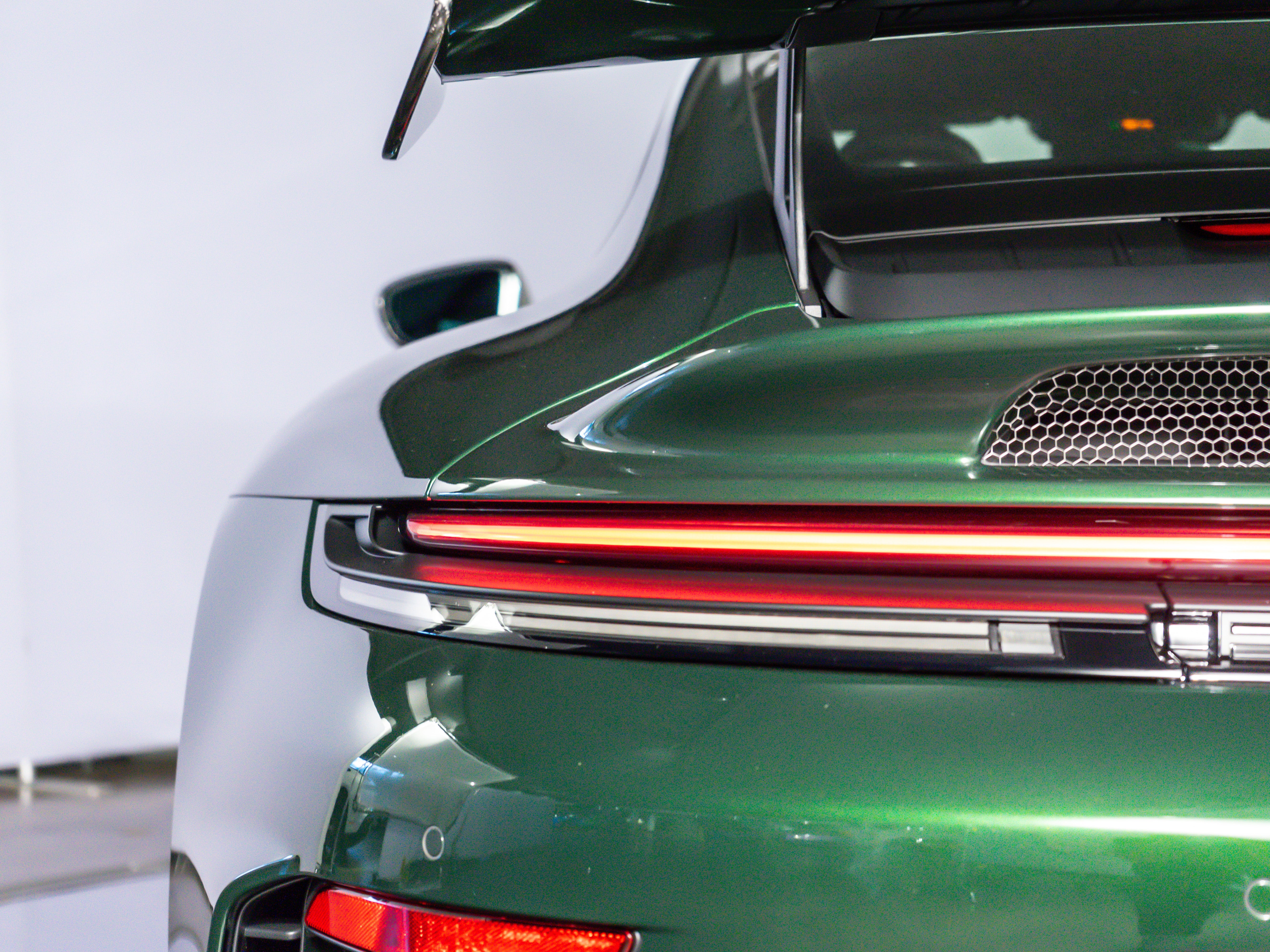 2026 Porsche 911 GT3 w/Touring Package