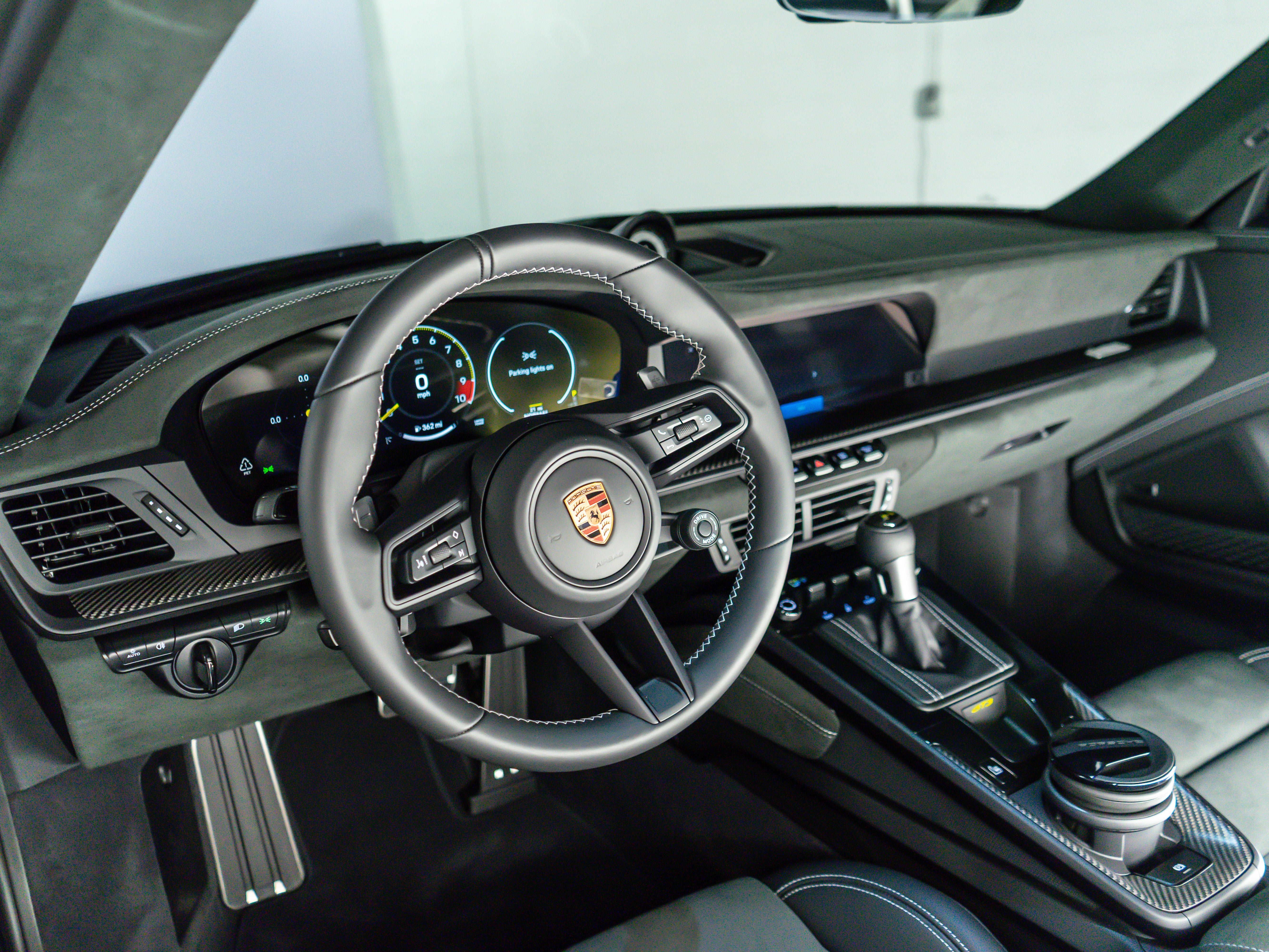 2026 Porsche 911 GT3 w/Touring Package