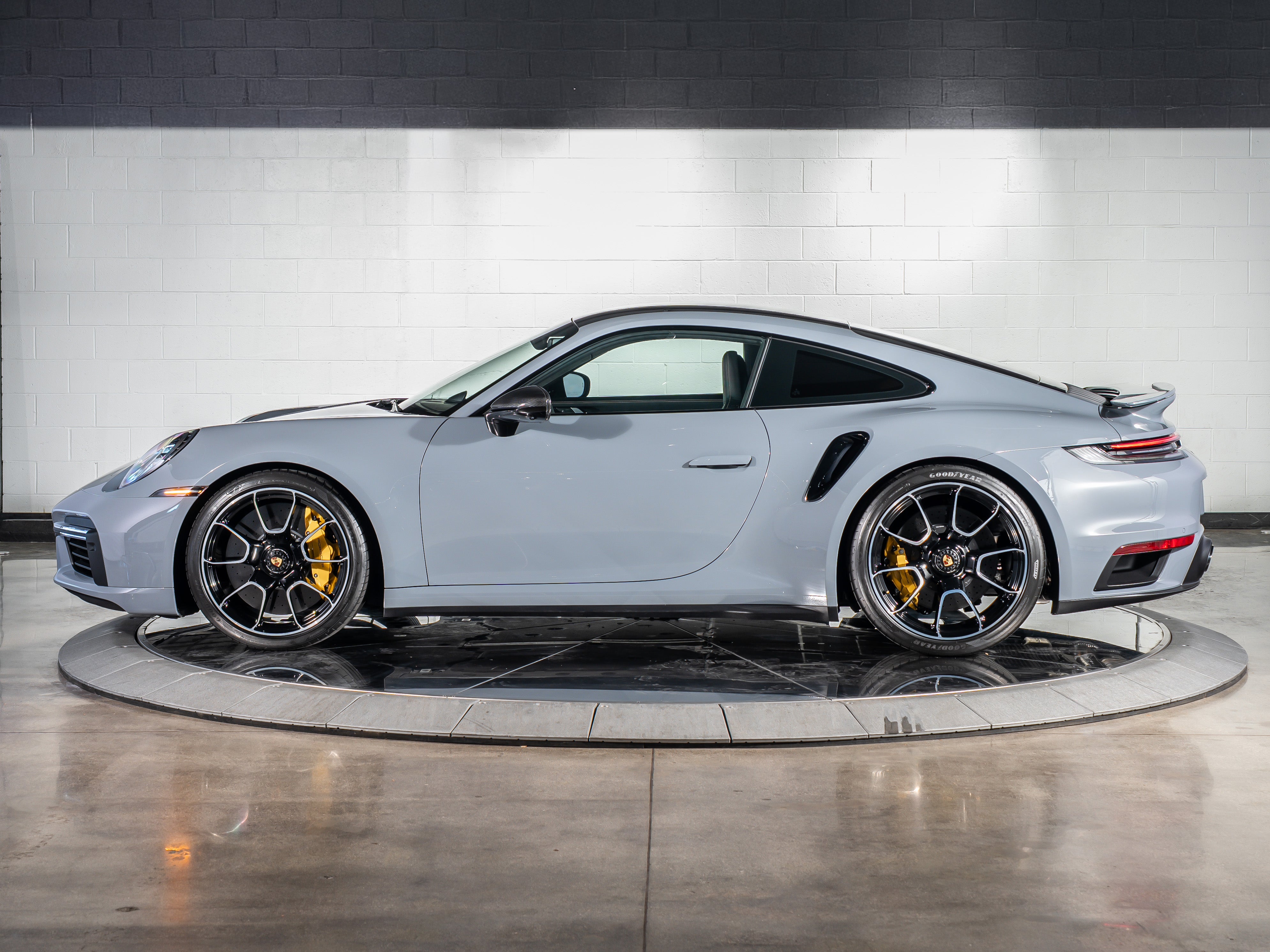 2023 Porsche 911 Turbo S