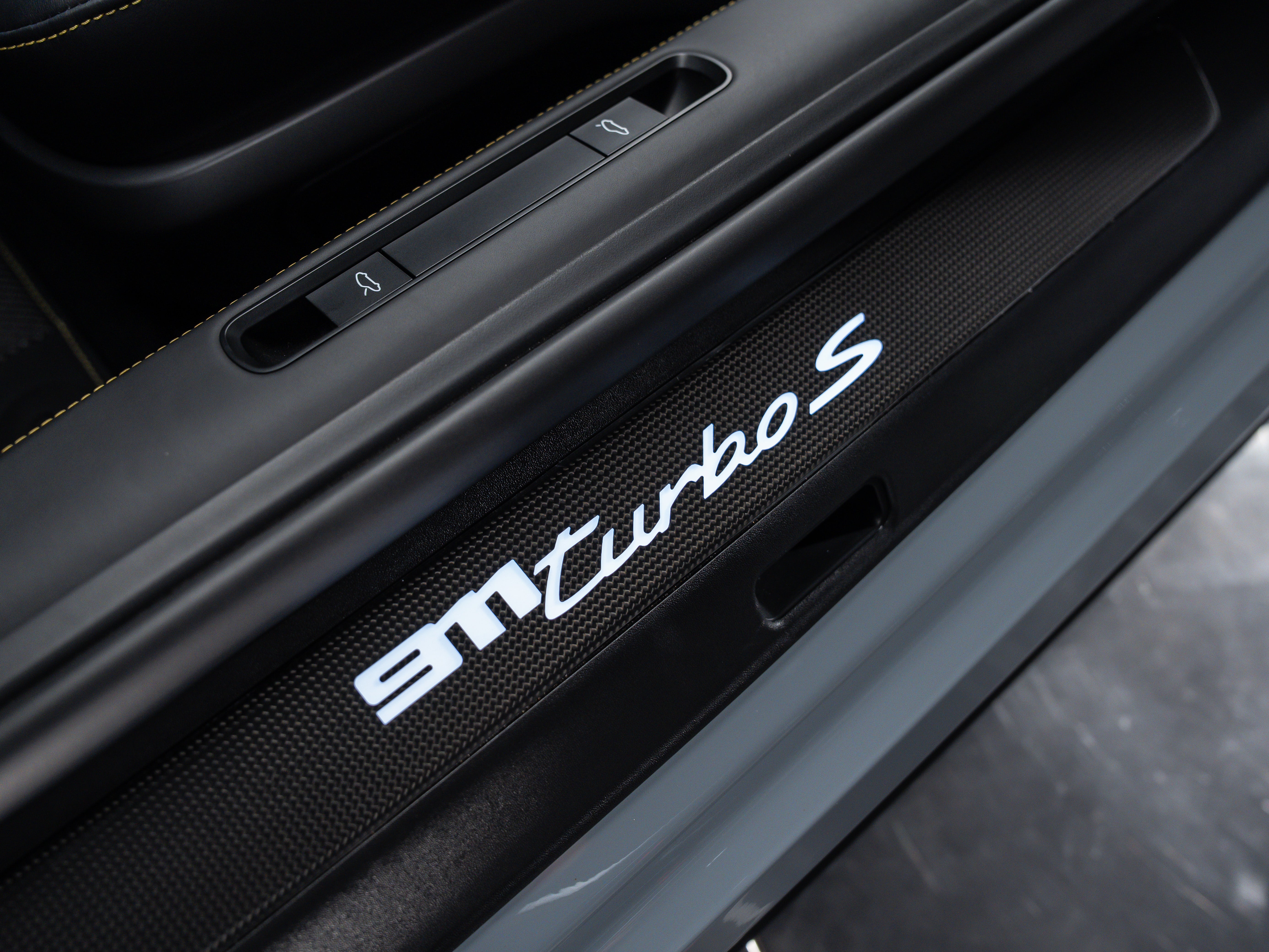 2023 Porsche 911 Turbo S