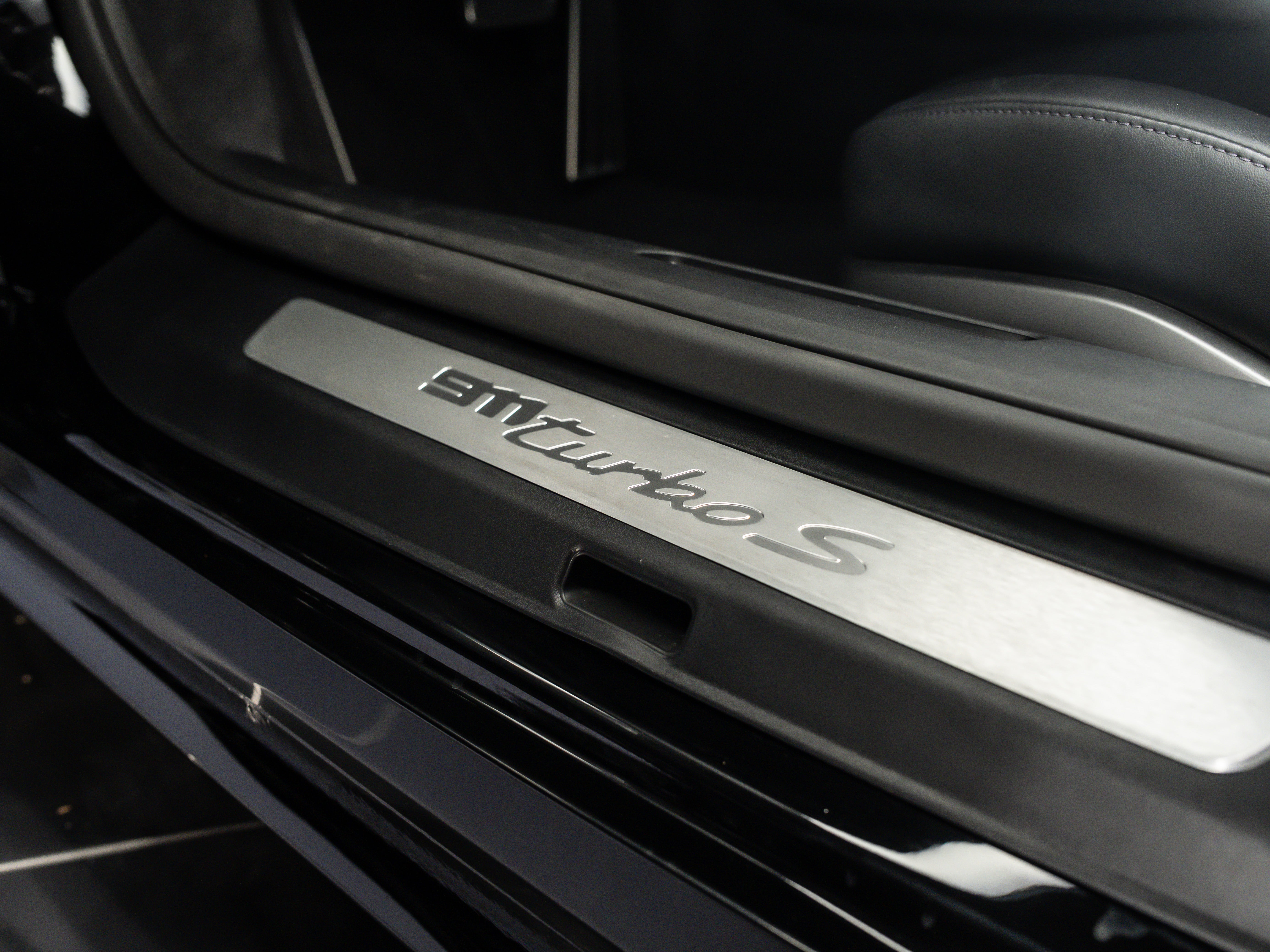 2025 Porsche 911 Turbo S Coupe