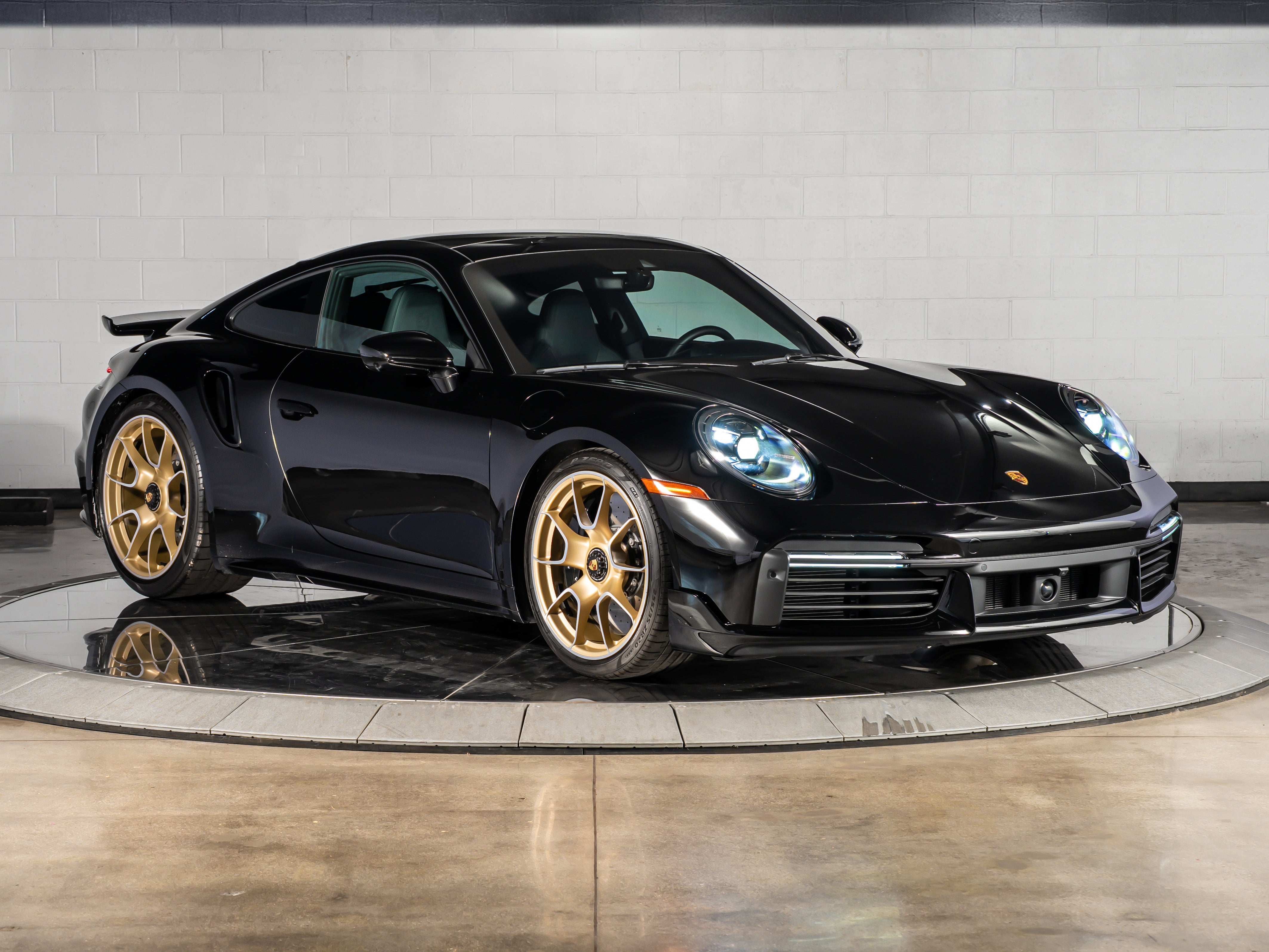 2025 Porsche 911 Turbo S Coupe
