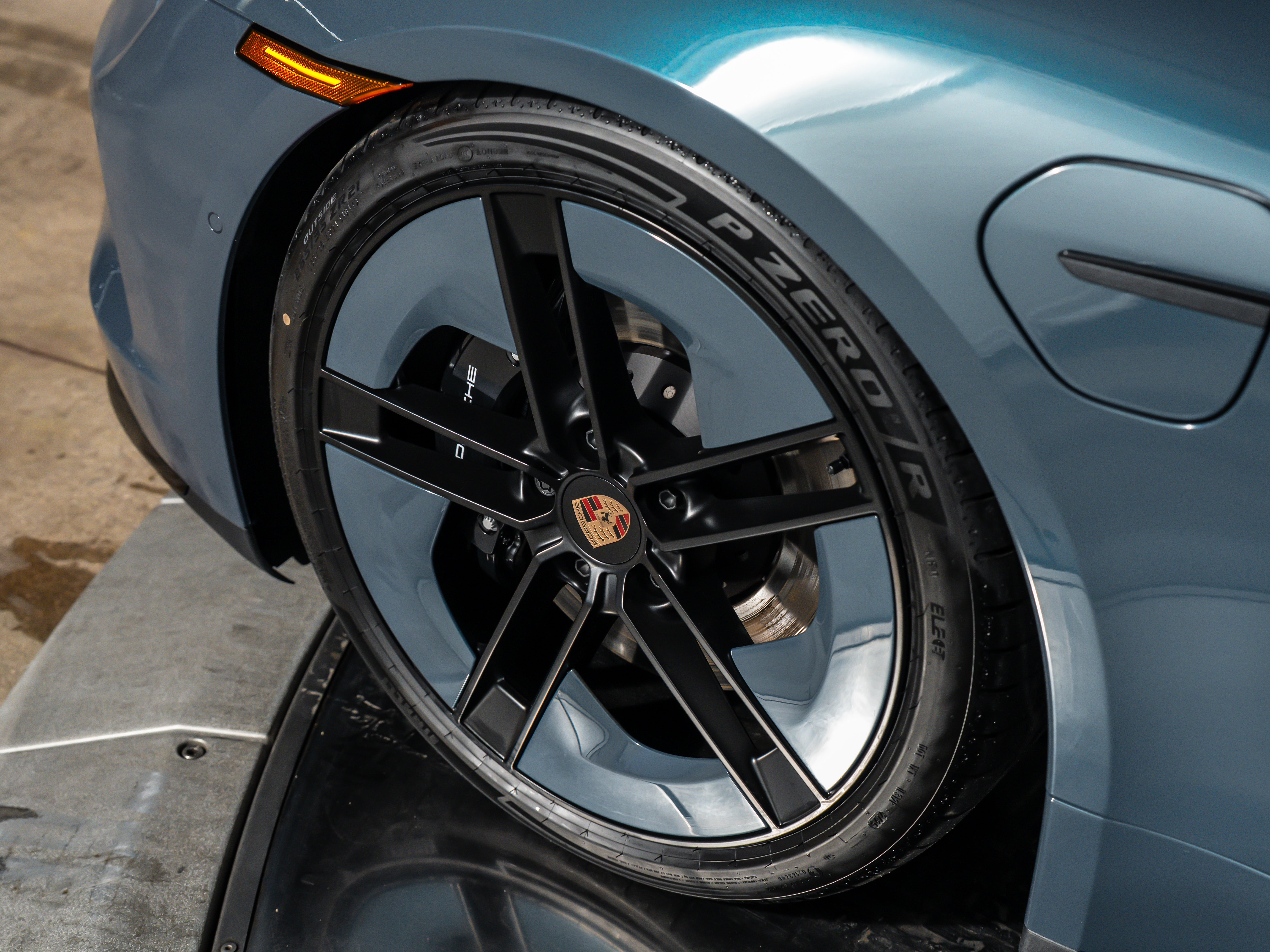 2026 Porsche Taycan GTS