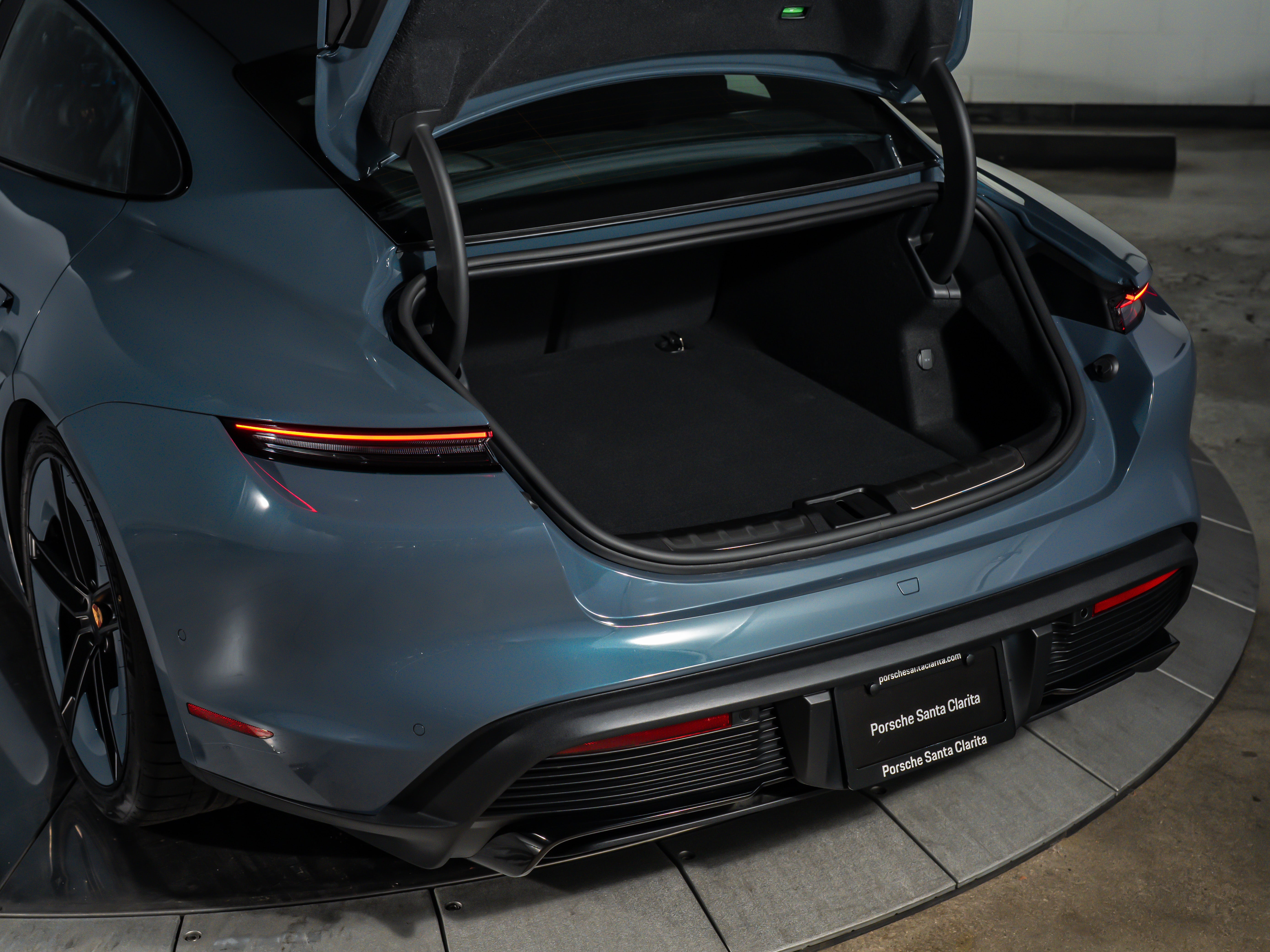 2026 Porsche Taycan GTS