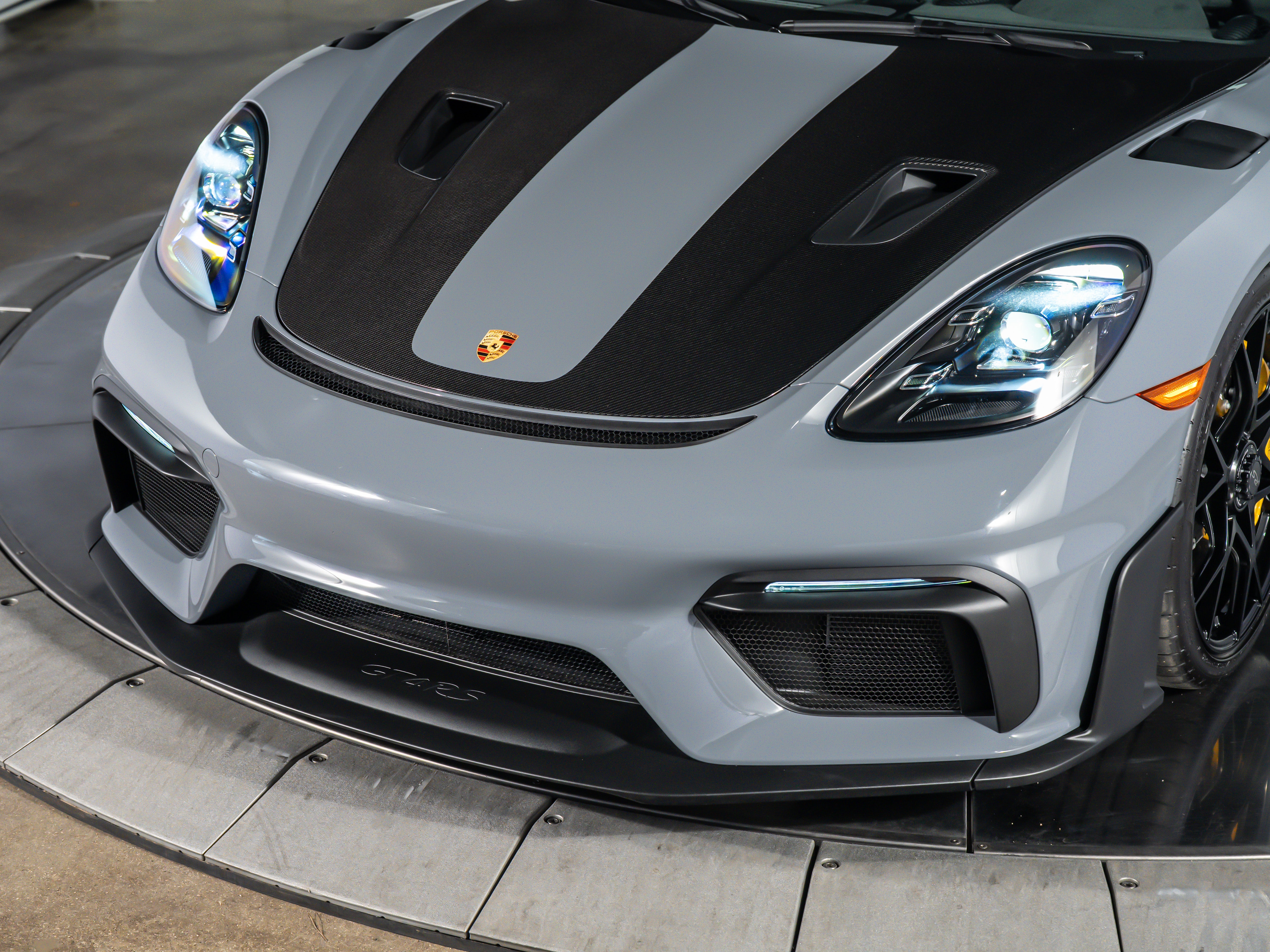 2025 Porsche 718 Cayman GT4 RS
