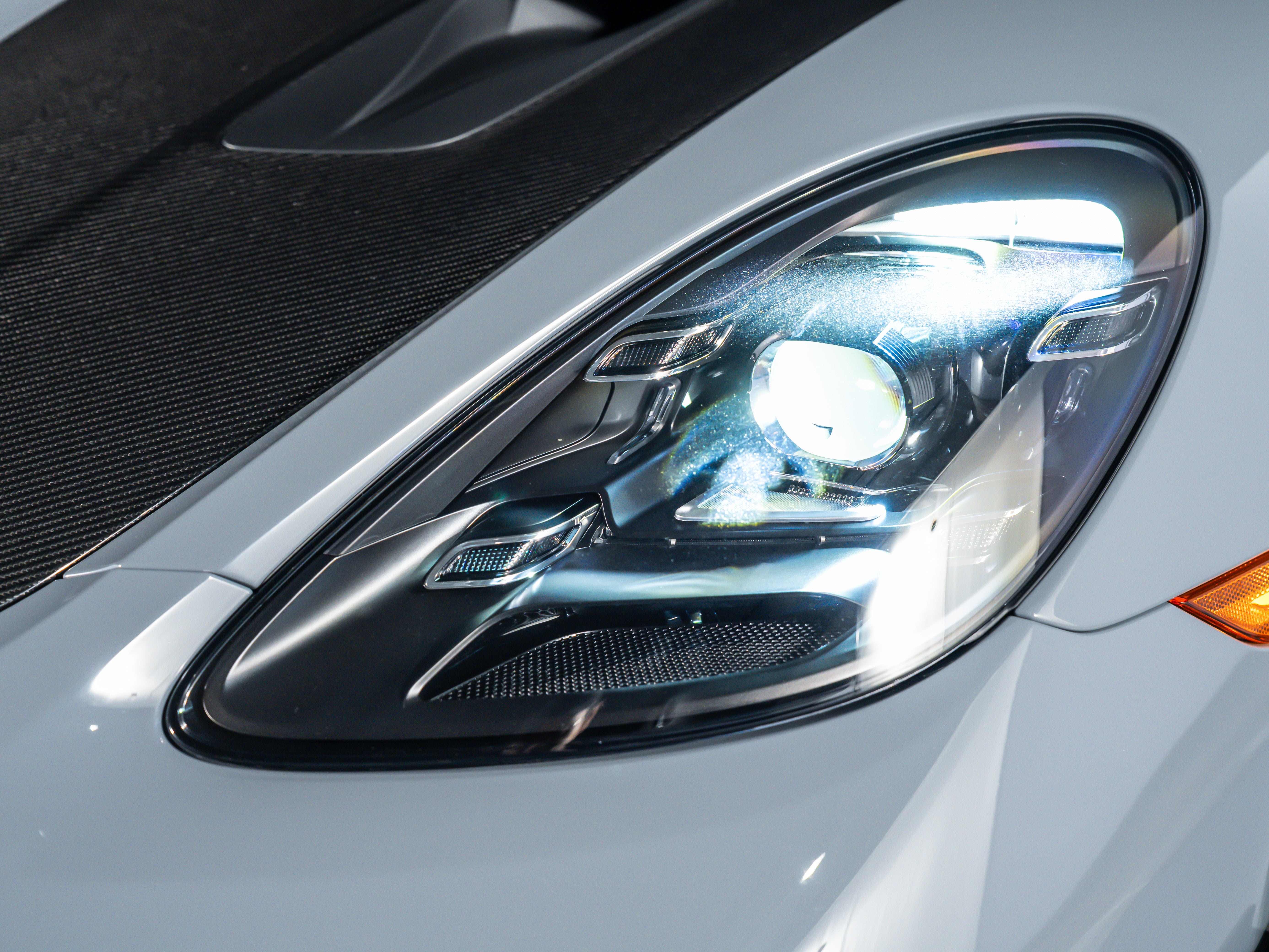 2025 Porsche 718 Cayman GT4 RS