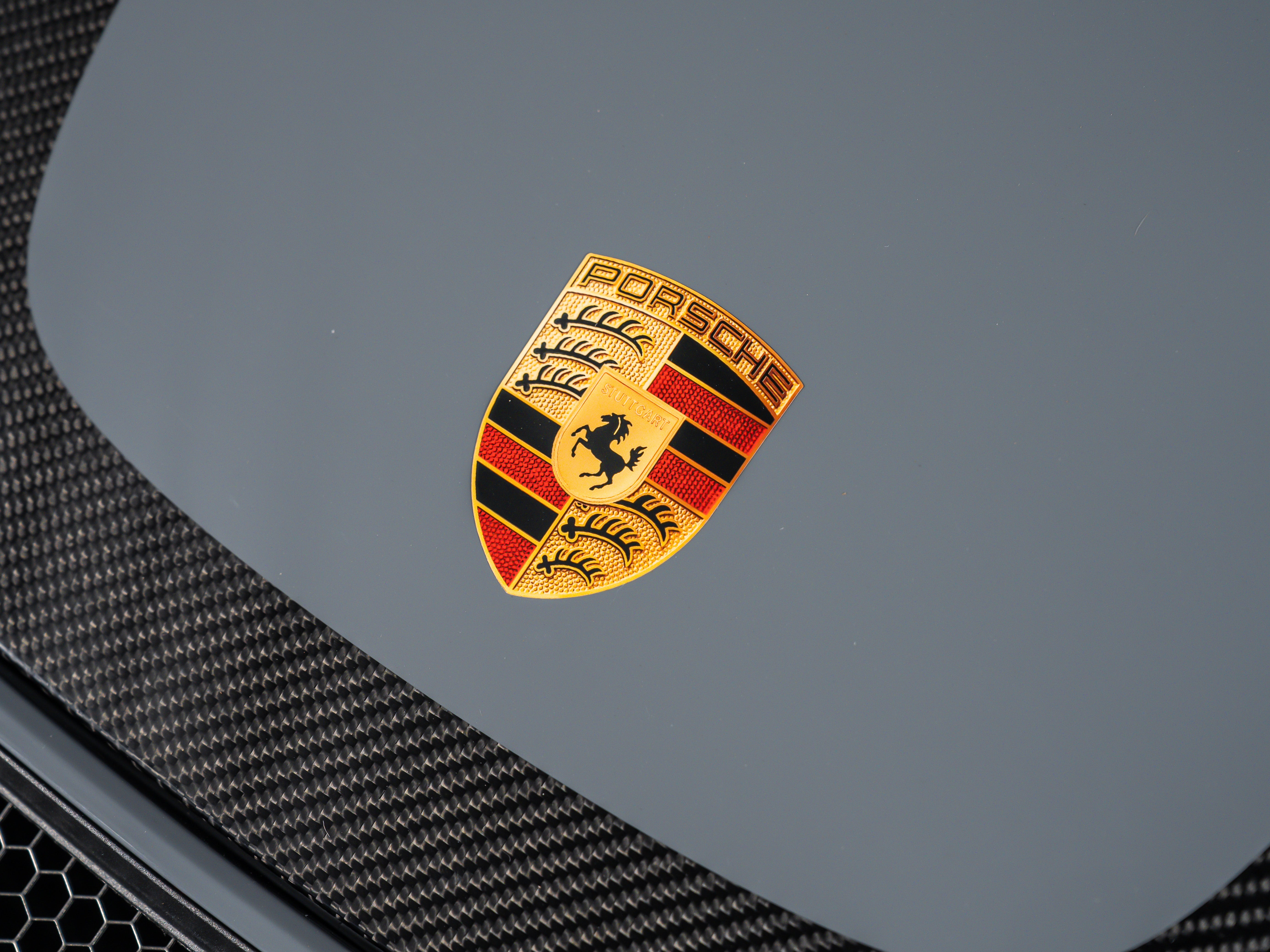 2025 Porsche 718 Cayman GT4 RS