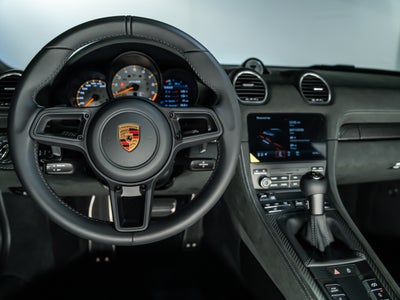 2025 Porsche 718 Cayman GT4 RS