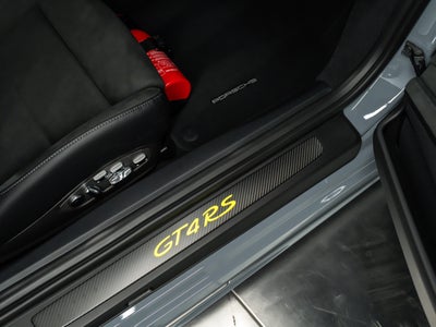 2025 Porsche 718 Cayman GT4 RS
