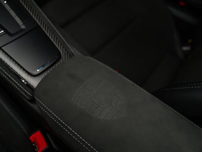 2025 Porsche 718 Cayman GT4 RS