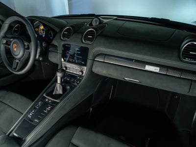 2025 Porsche 718 Cayman GT4 RS