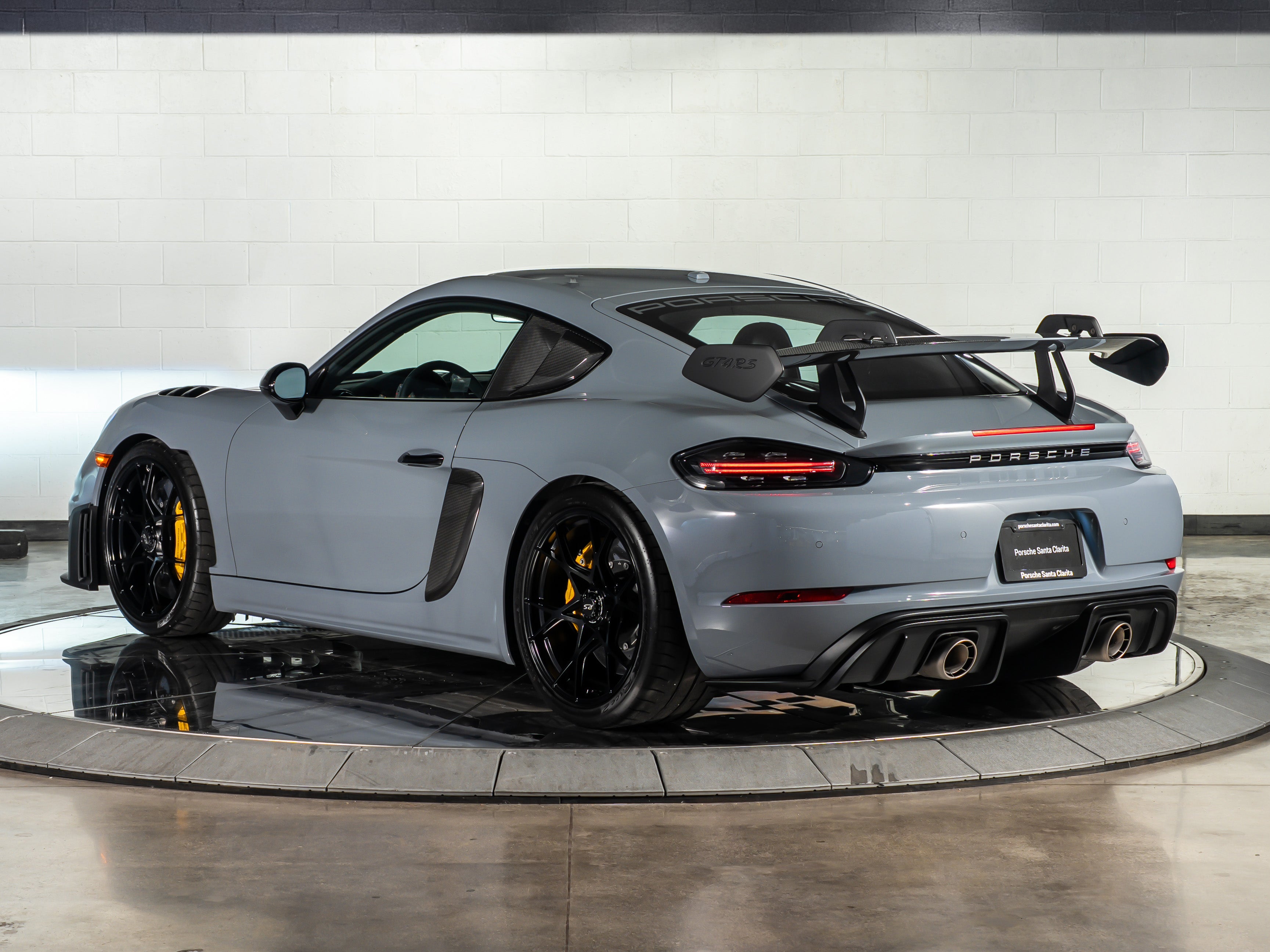 2025 Porsche 718 Cayman GT4 RS