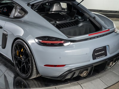 2025 Porsche 718 Cayman GT4 RS