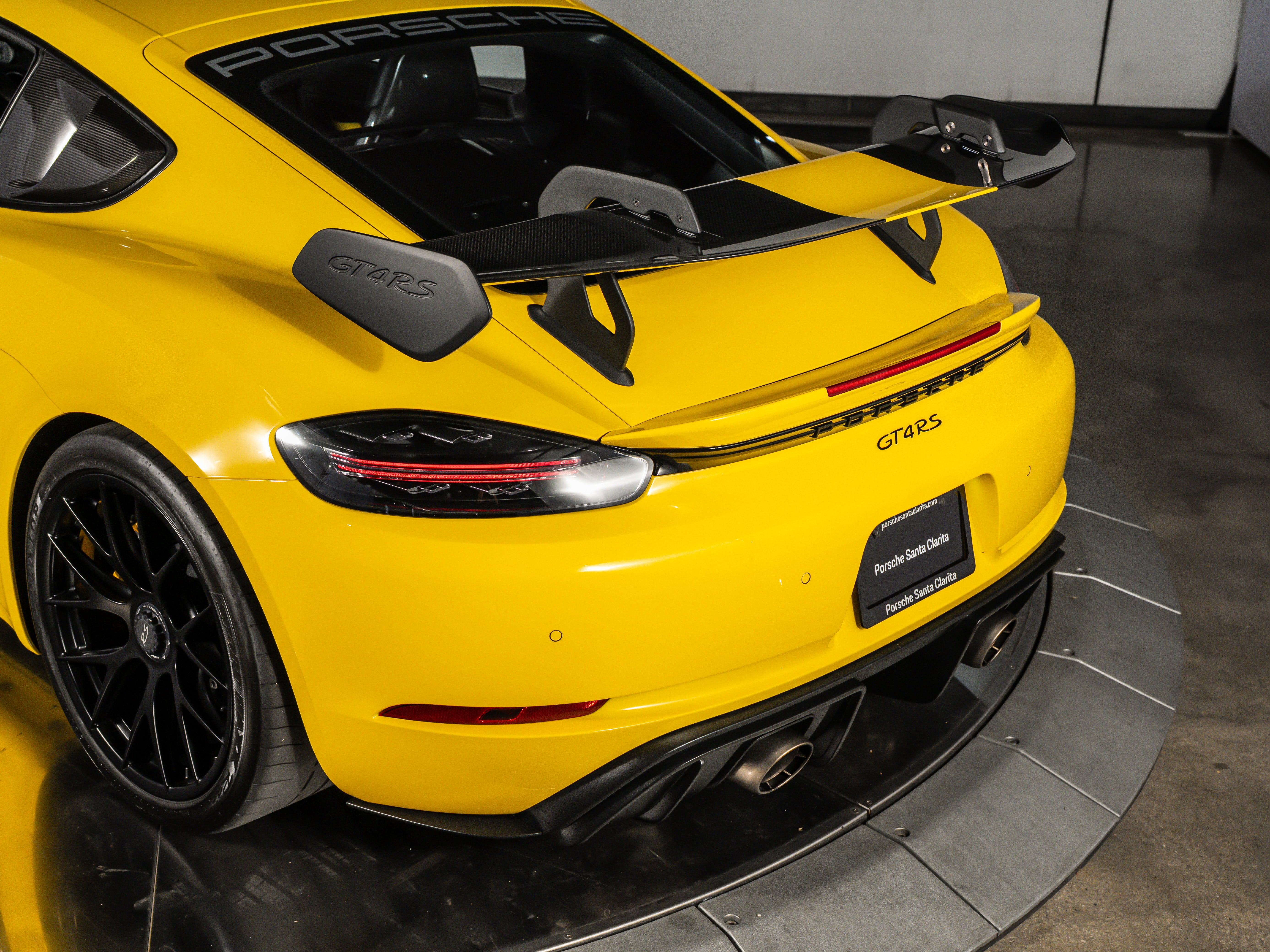 2025 Porsche 718 Cayman GT4 RS
