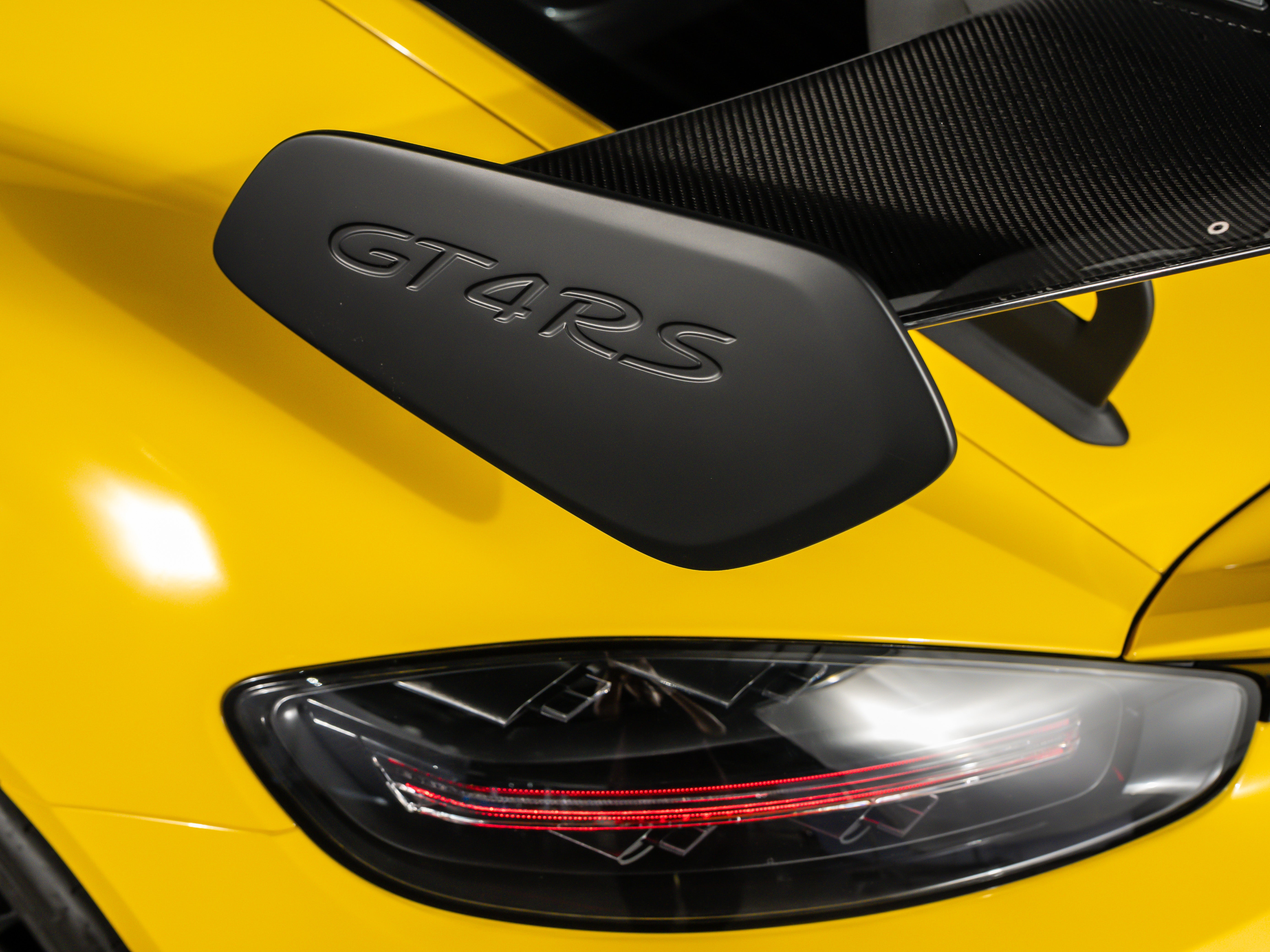 2025 Porsche 718 Cayman GT4 RS