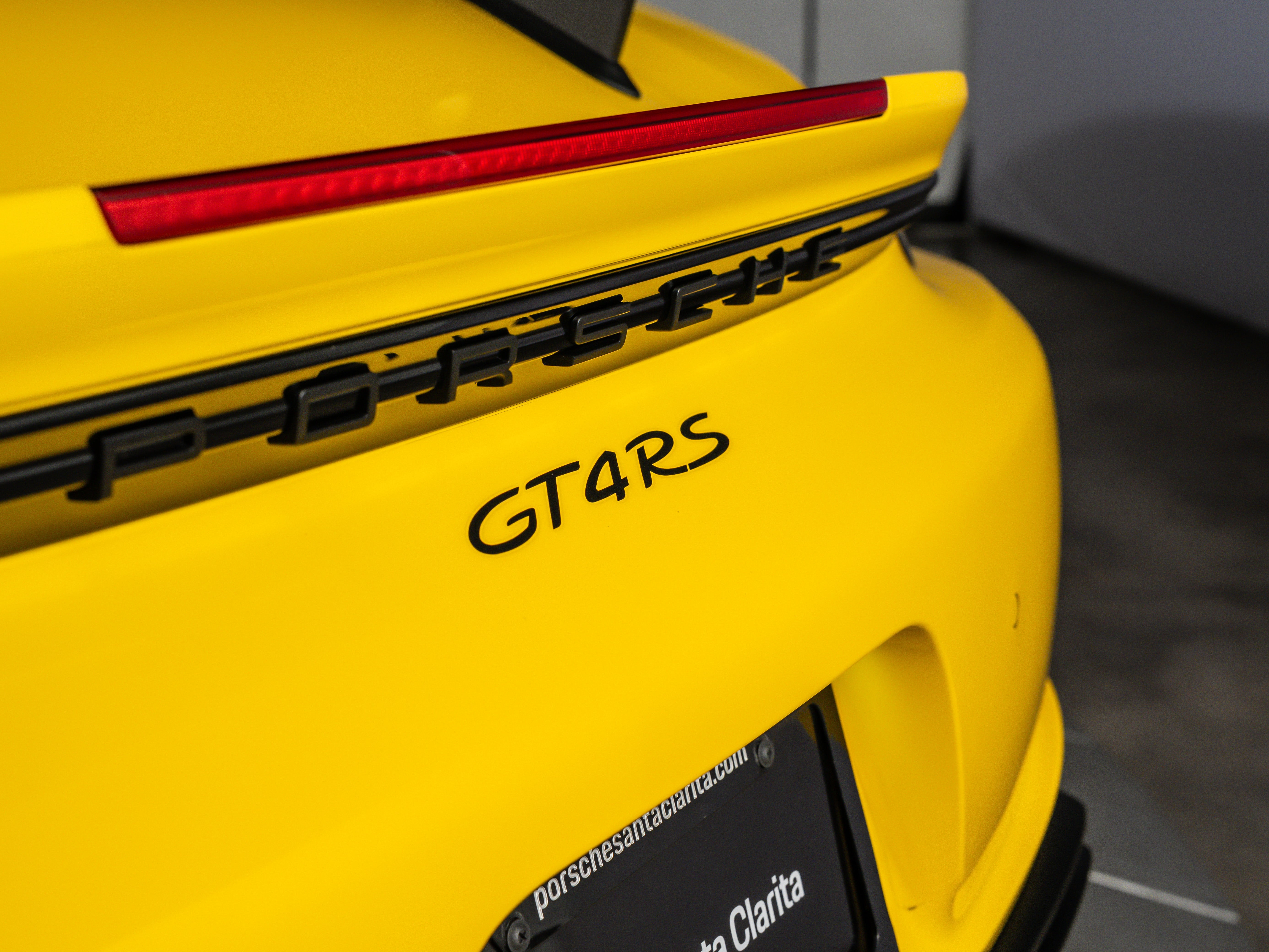 2025 Porsche 718 Cayman GT4 RS