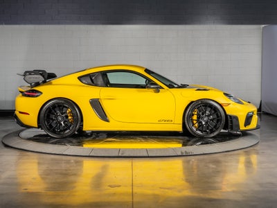 2025 Porsche 718 Cayman GT4 RS
