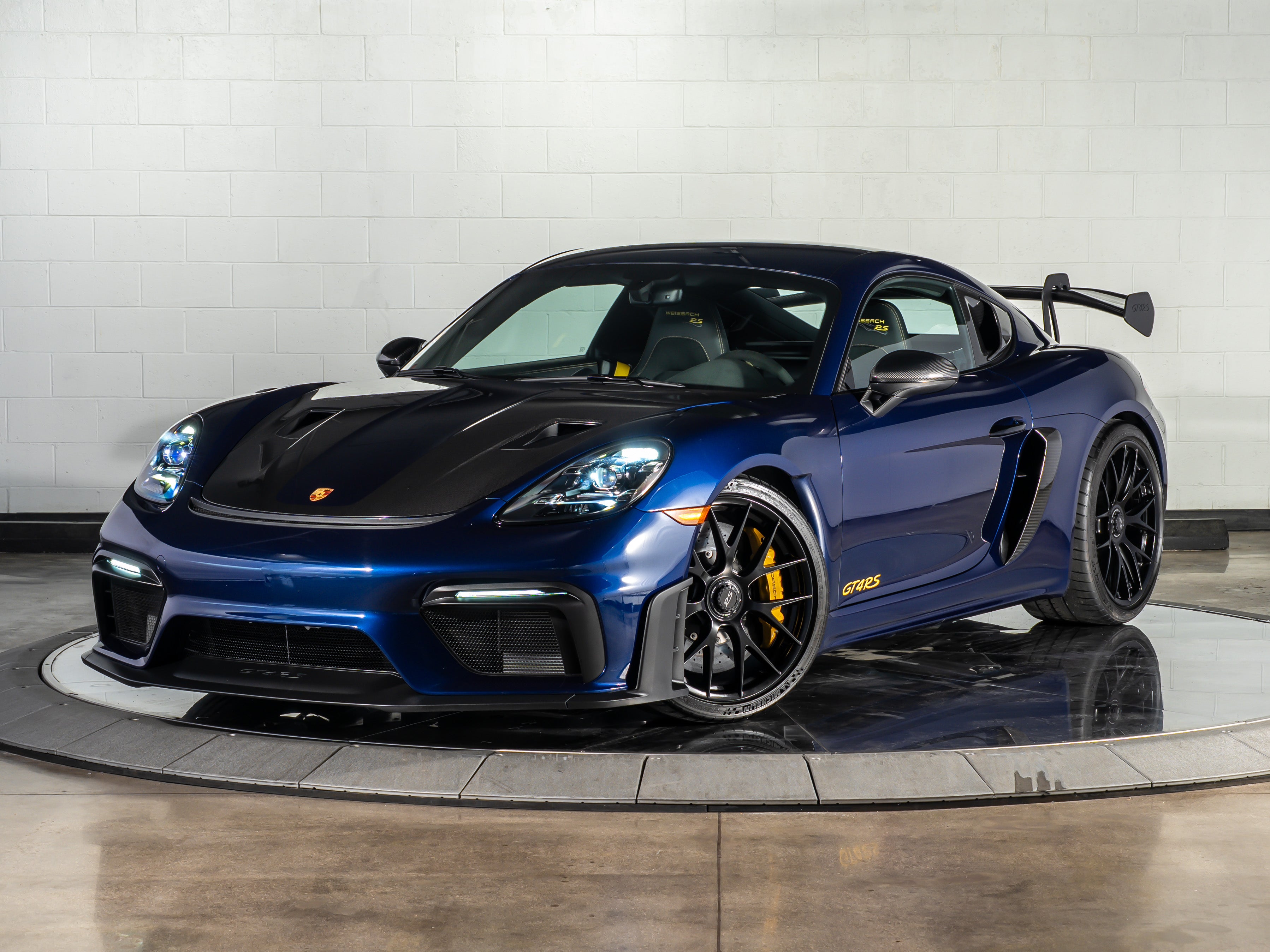 2025 Porsche 718 Cayman GT4 RS's photo