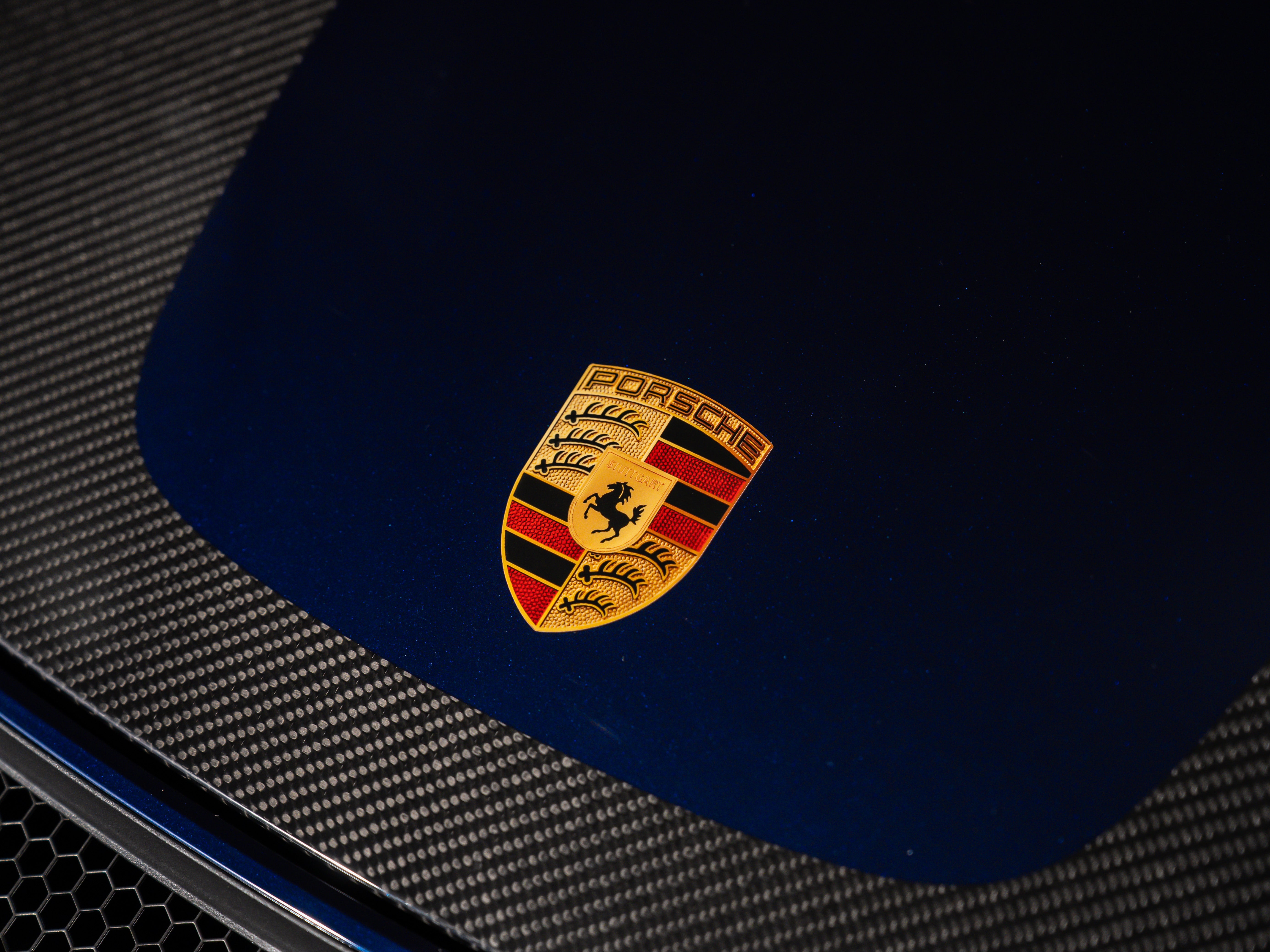 2025 Porsche 718 Cayman GT4 RS