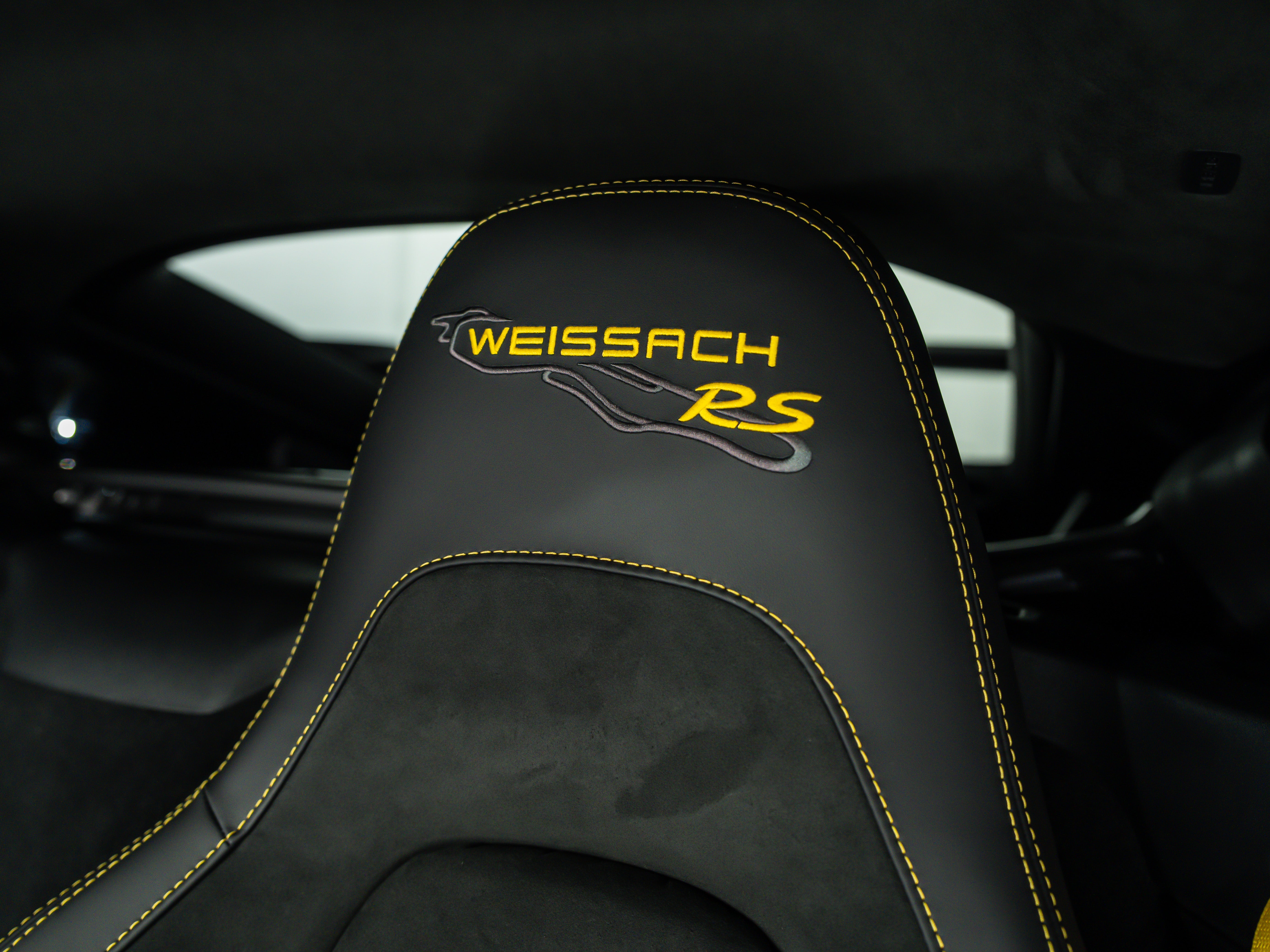 2025 Porsche 718 Cayman GT4 RS