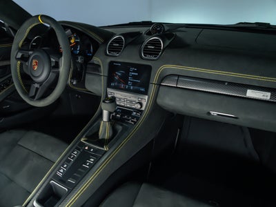 2025 Porsche 718 Cayman GT4 RS