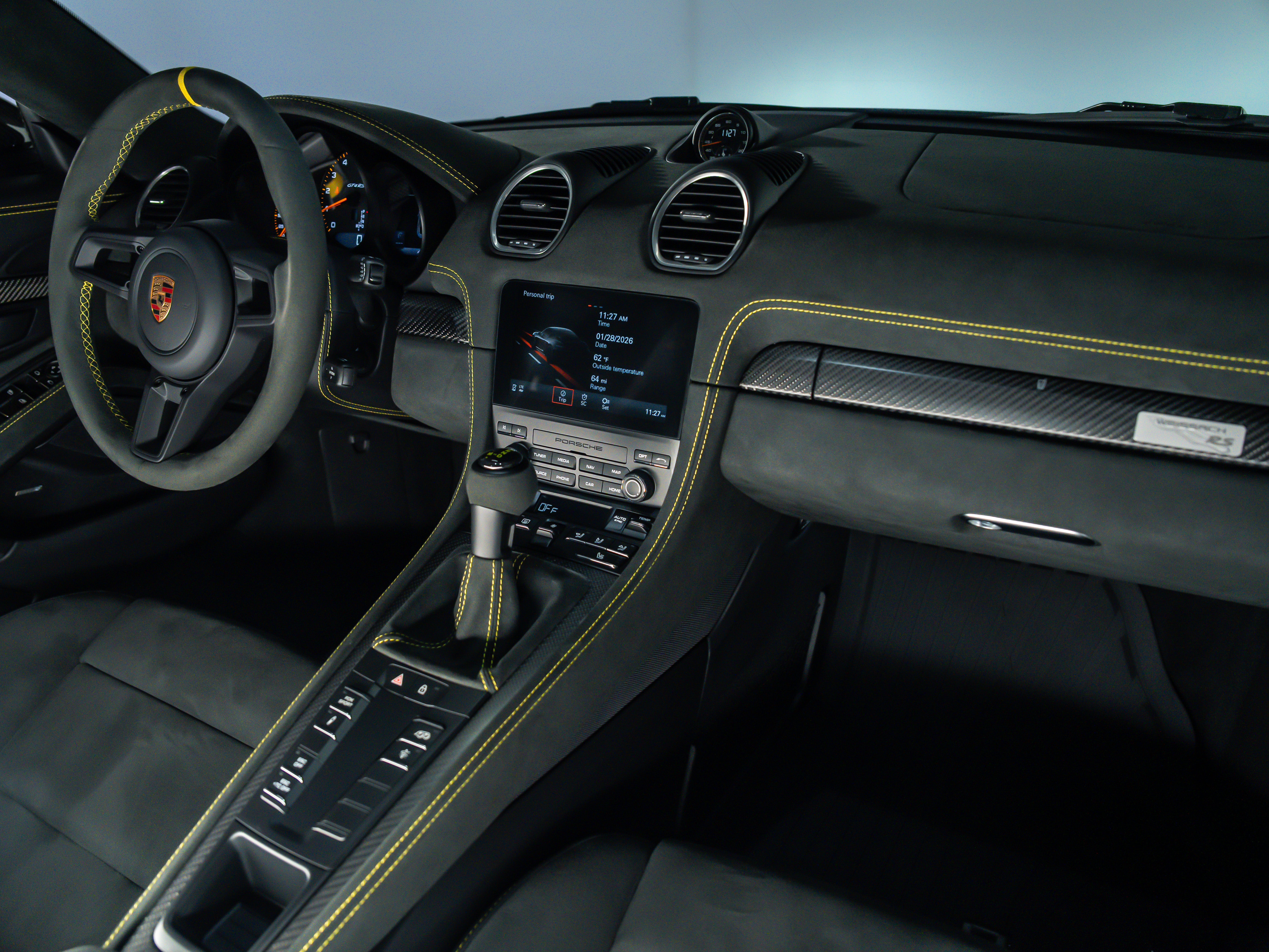 2025 Porsche 718 Cayman GT4 RS