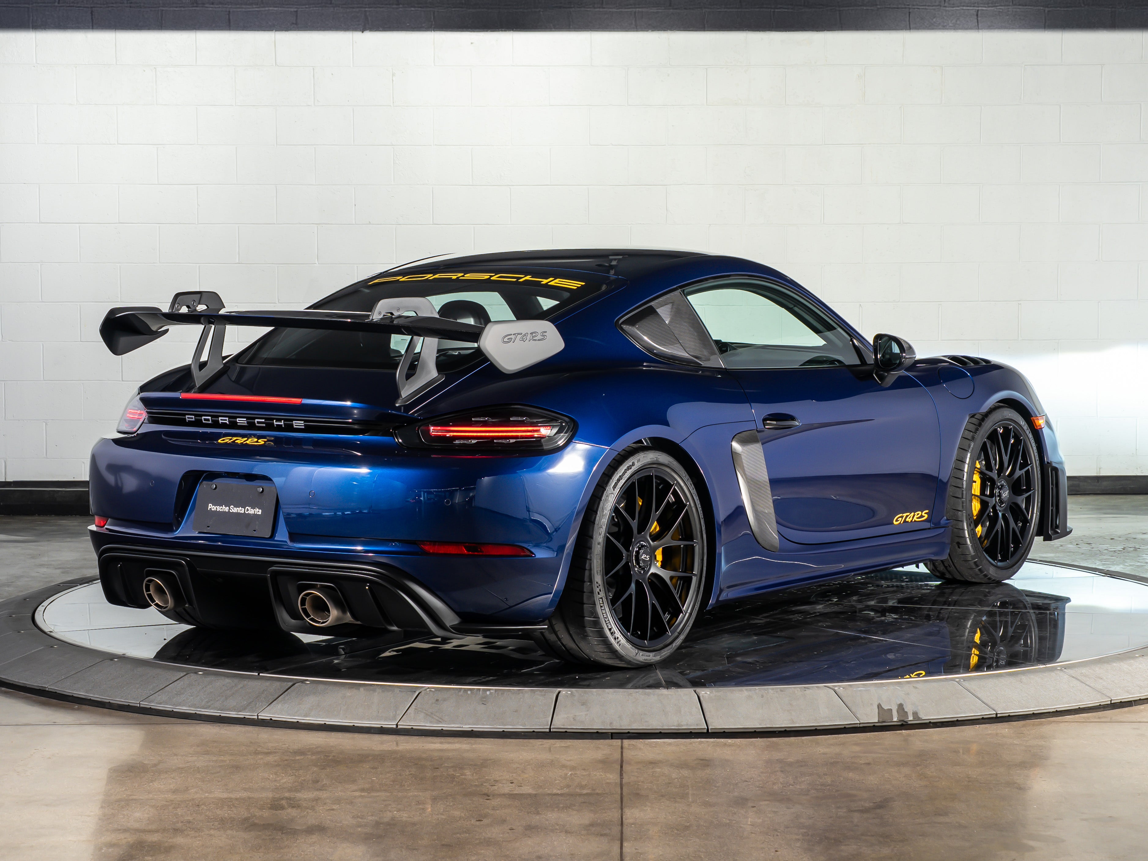 2025 Porsche 718 Cayman GT4 RS