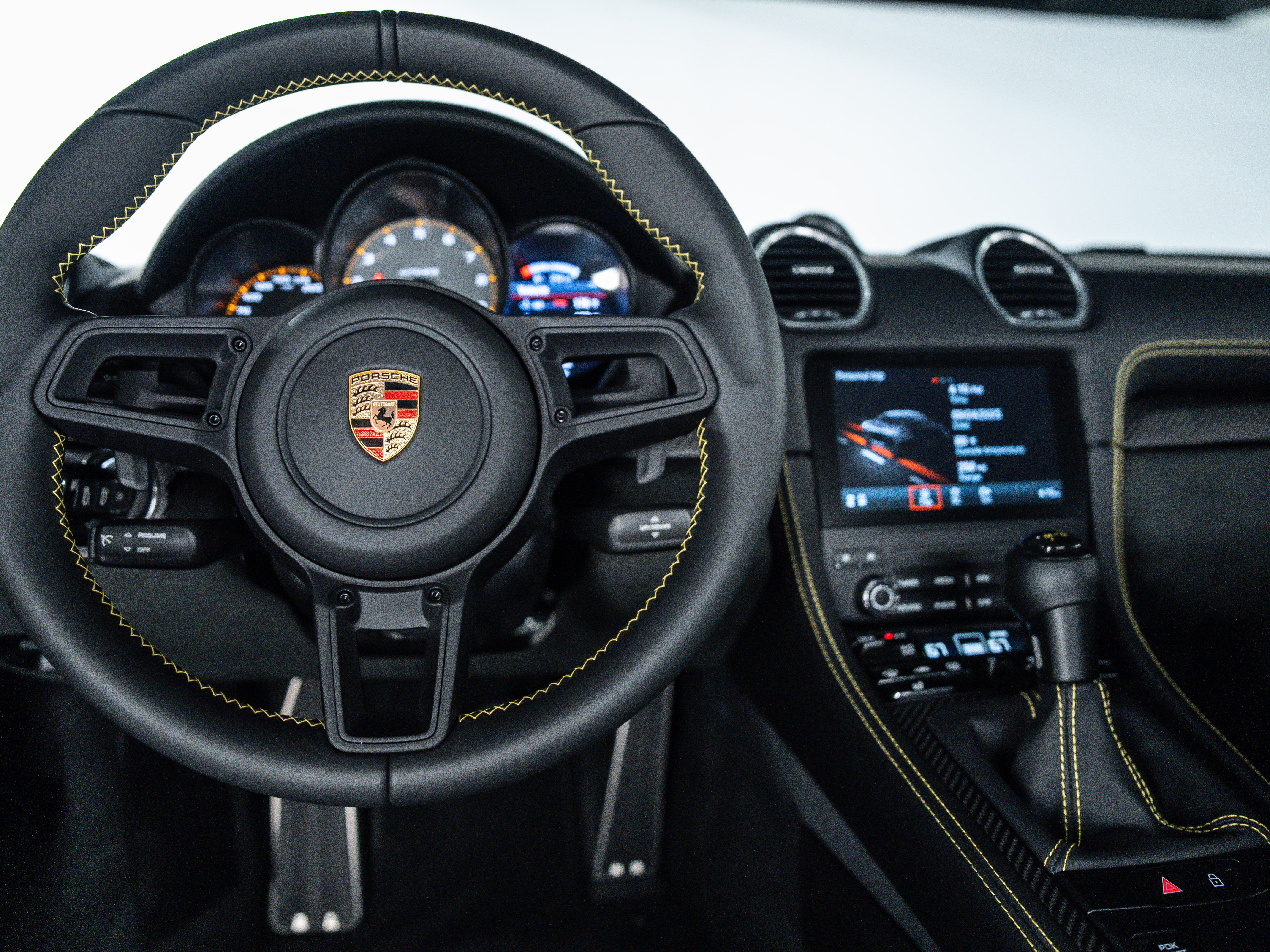2025 Porsche 718 Cayman GT4 RS