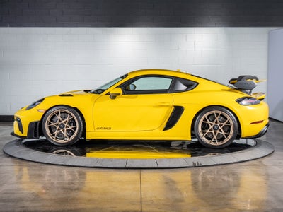 2025 Porsche 718 Cayman GT4 RS