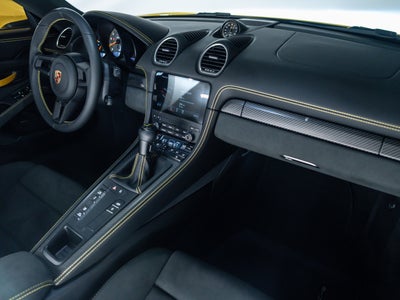 2025 Porsche 718 Cayman GT4 RS
