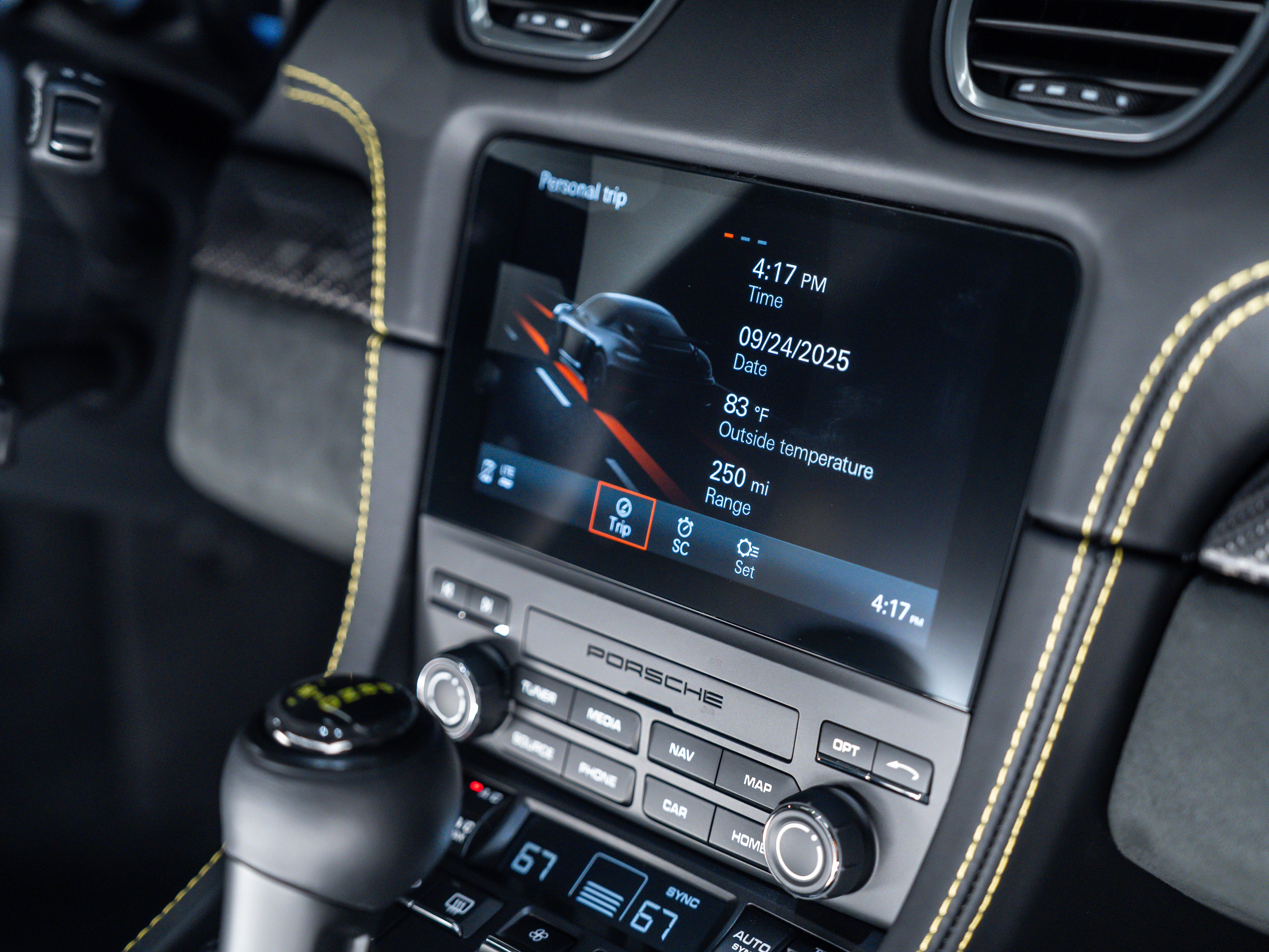 2025 Porsche 718 Cayman GT4 RS