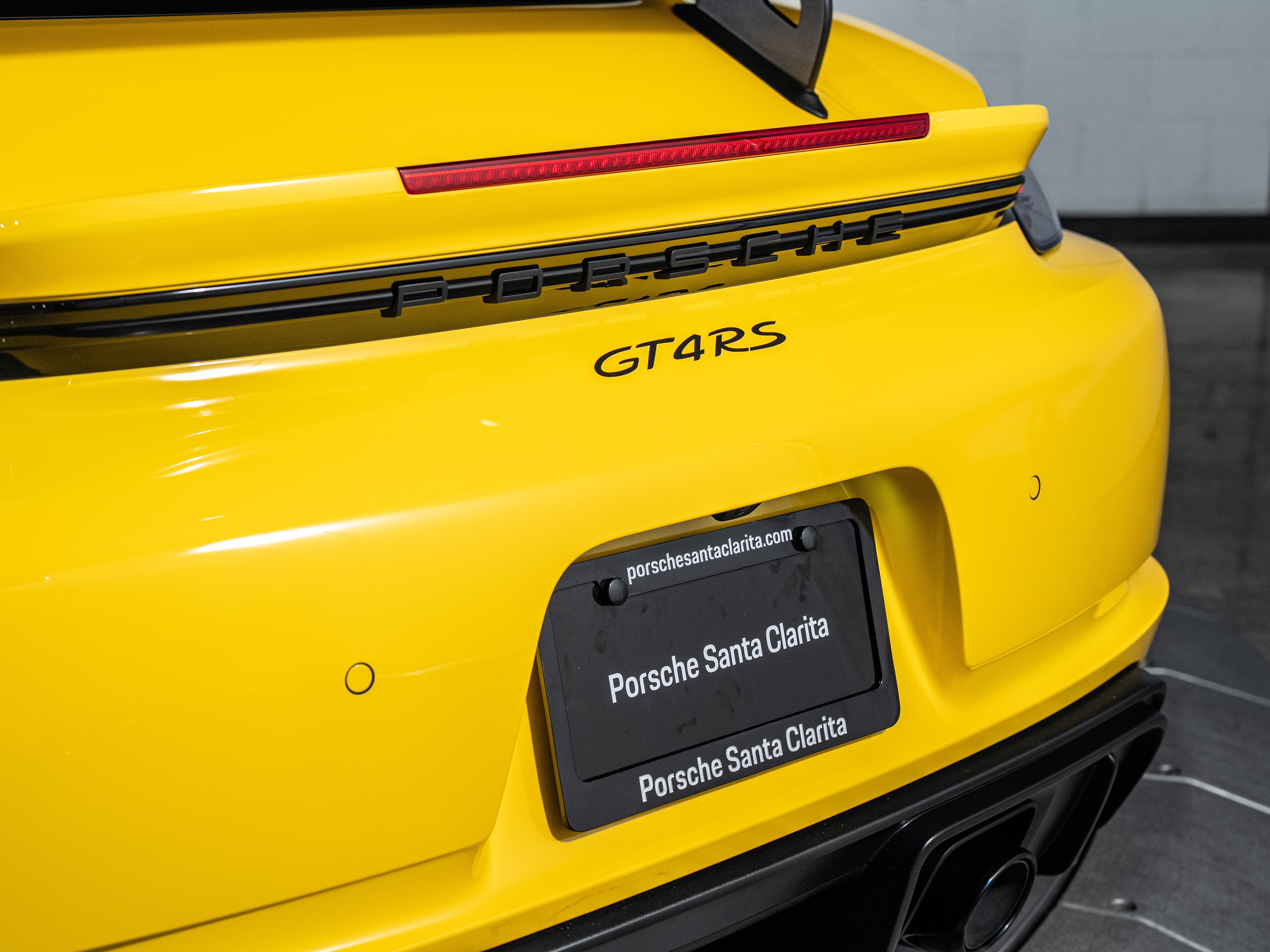 2025 Porsche 718 Cayman GT4 RS