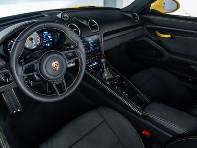 2025 Porsche 718 Cayman GT4 RS