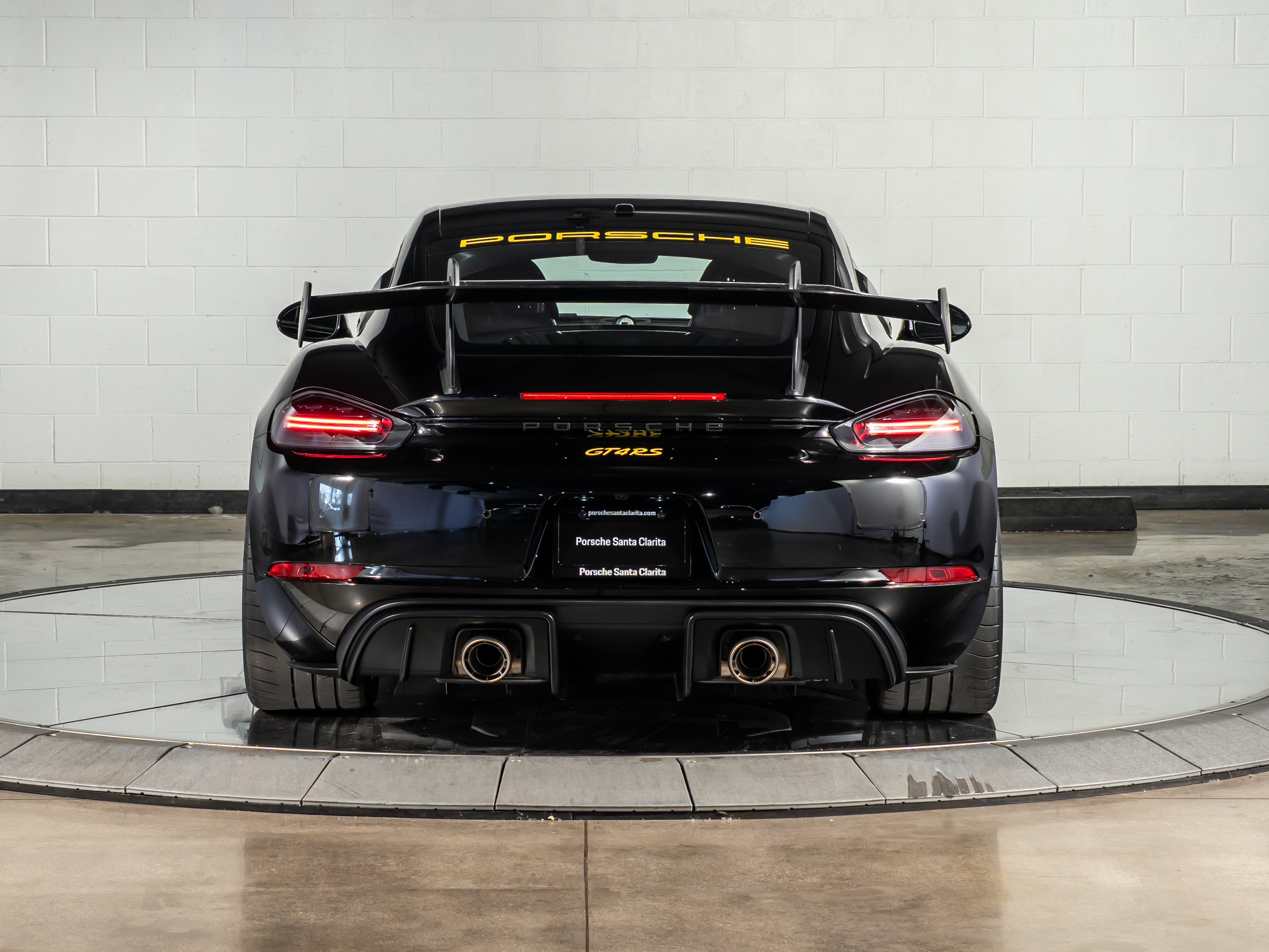 2025 Porsche 718 Cayman GT4 RS