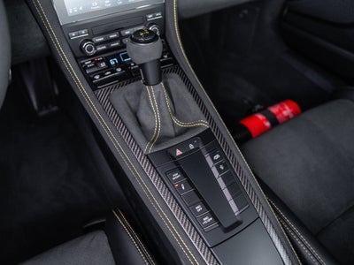 2025 Porsche 718 Cayman GT4 RS