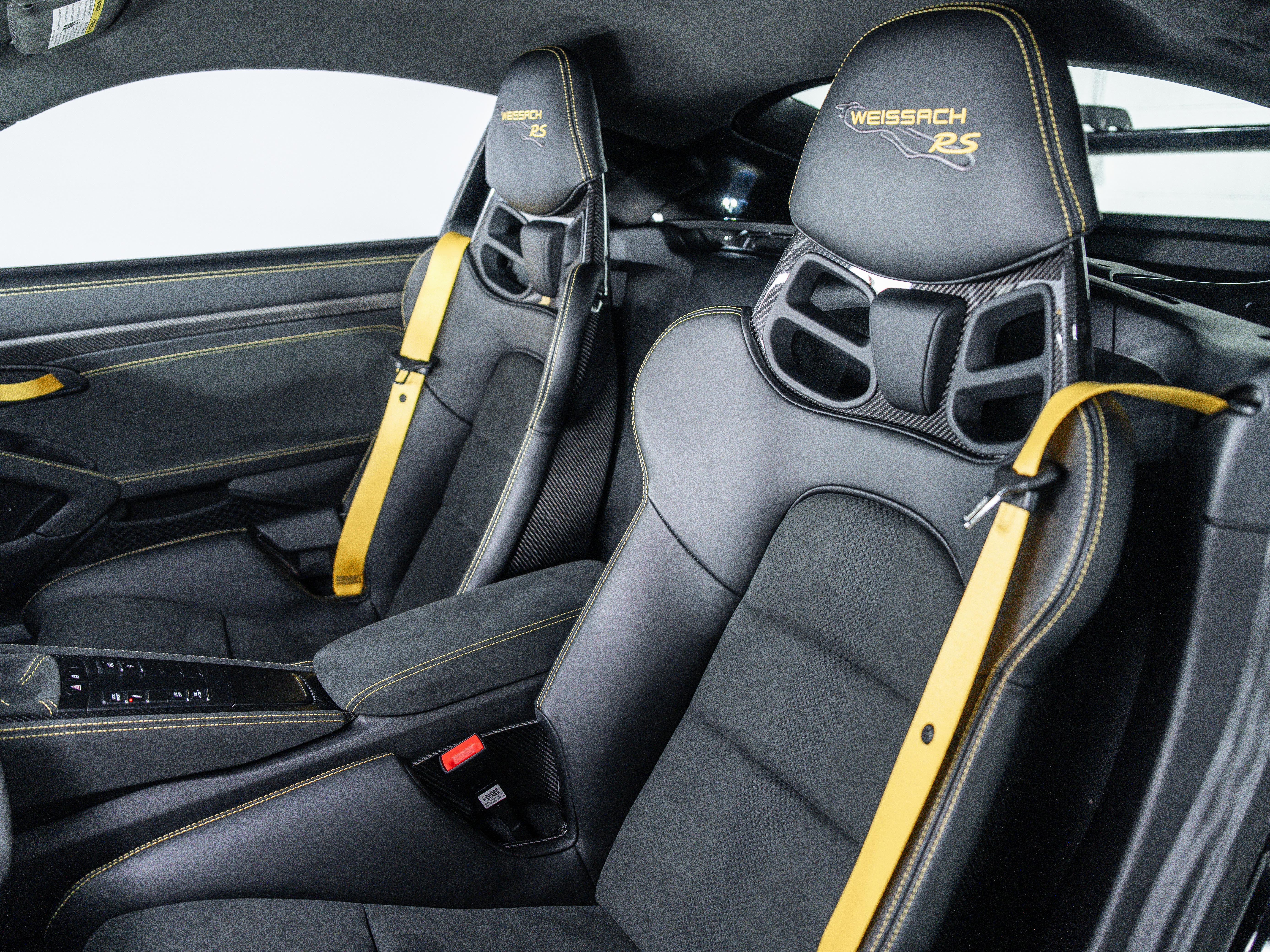 2025 Porsche 718 Cayman GT4 RS