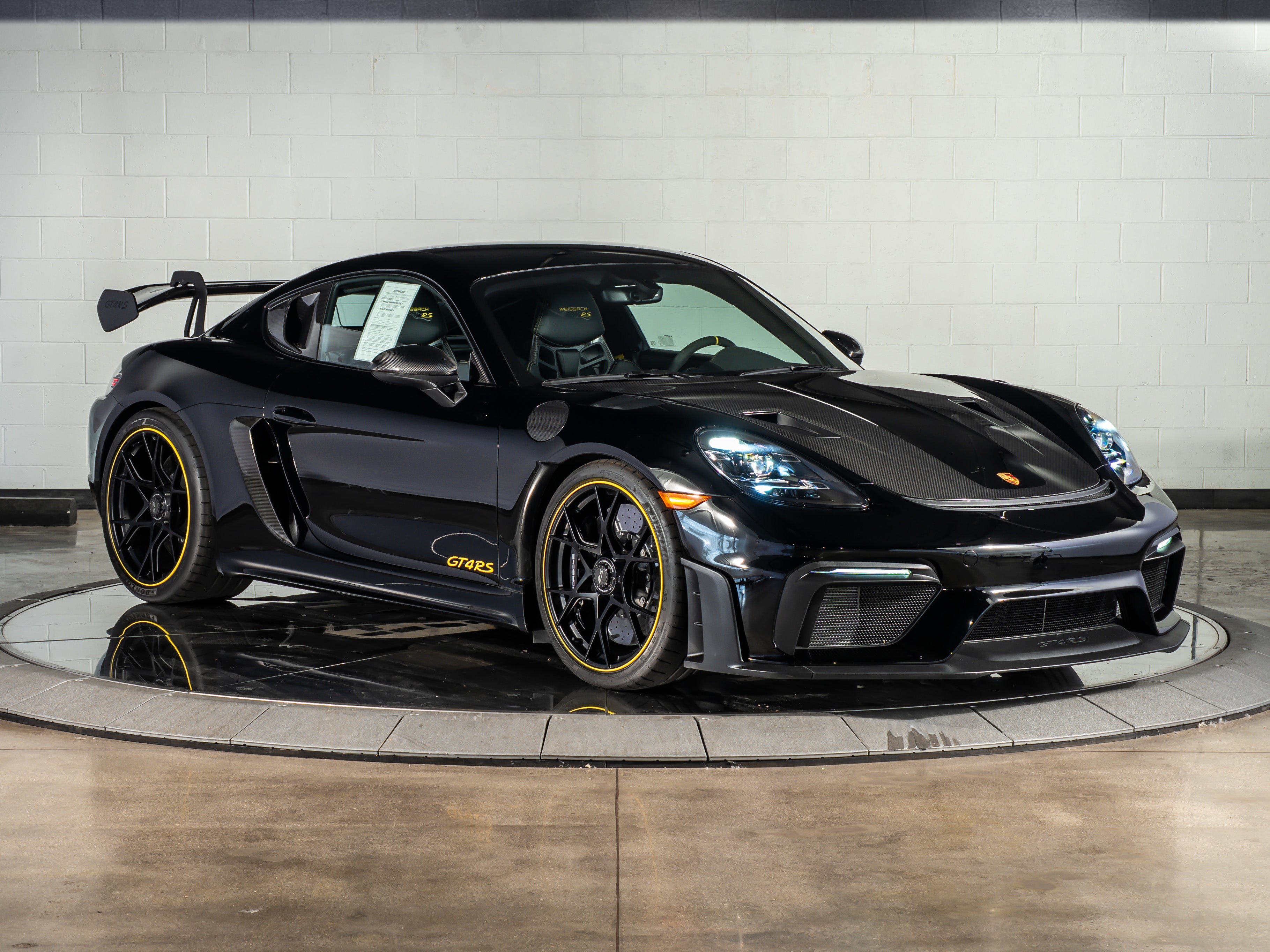 2025 Porsche 718 GT4 RS - Photo 7